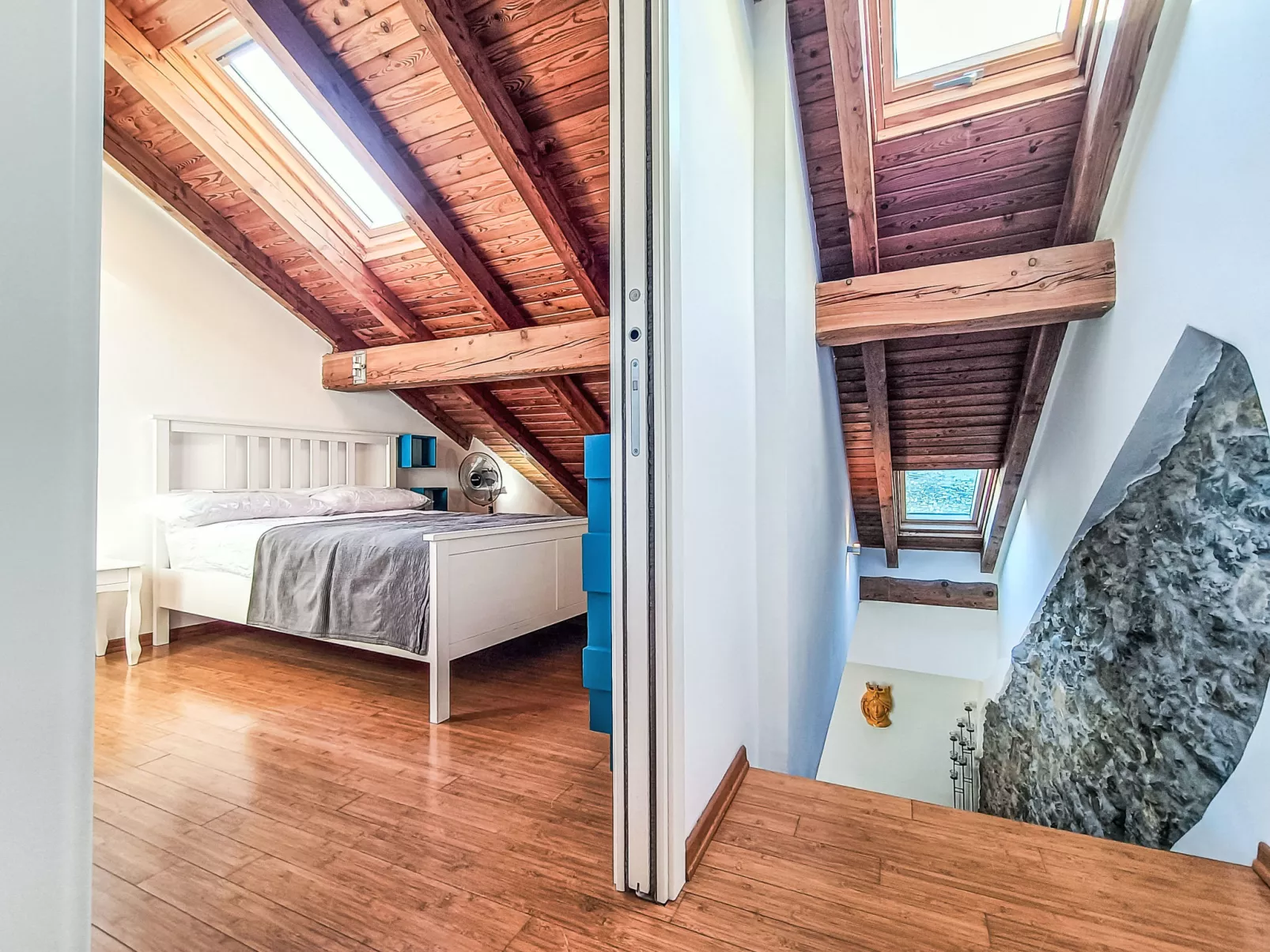 Terrazza con glicine-Drinnen