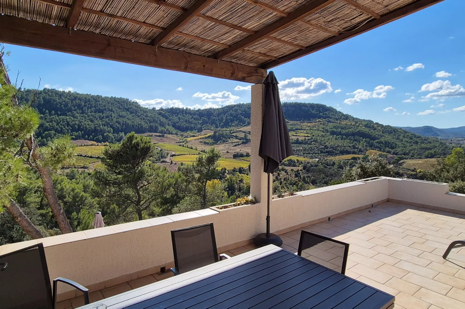 La Garrigue-Terrasse / balcon