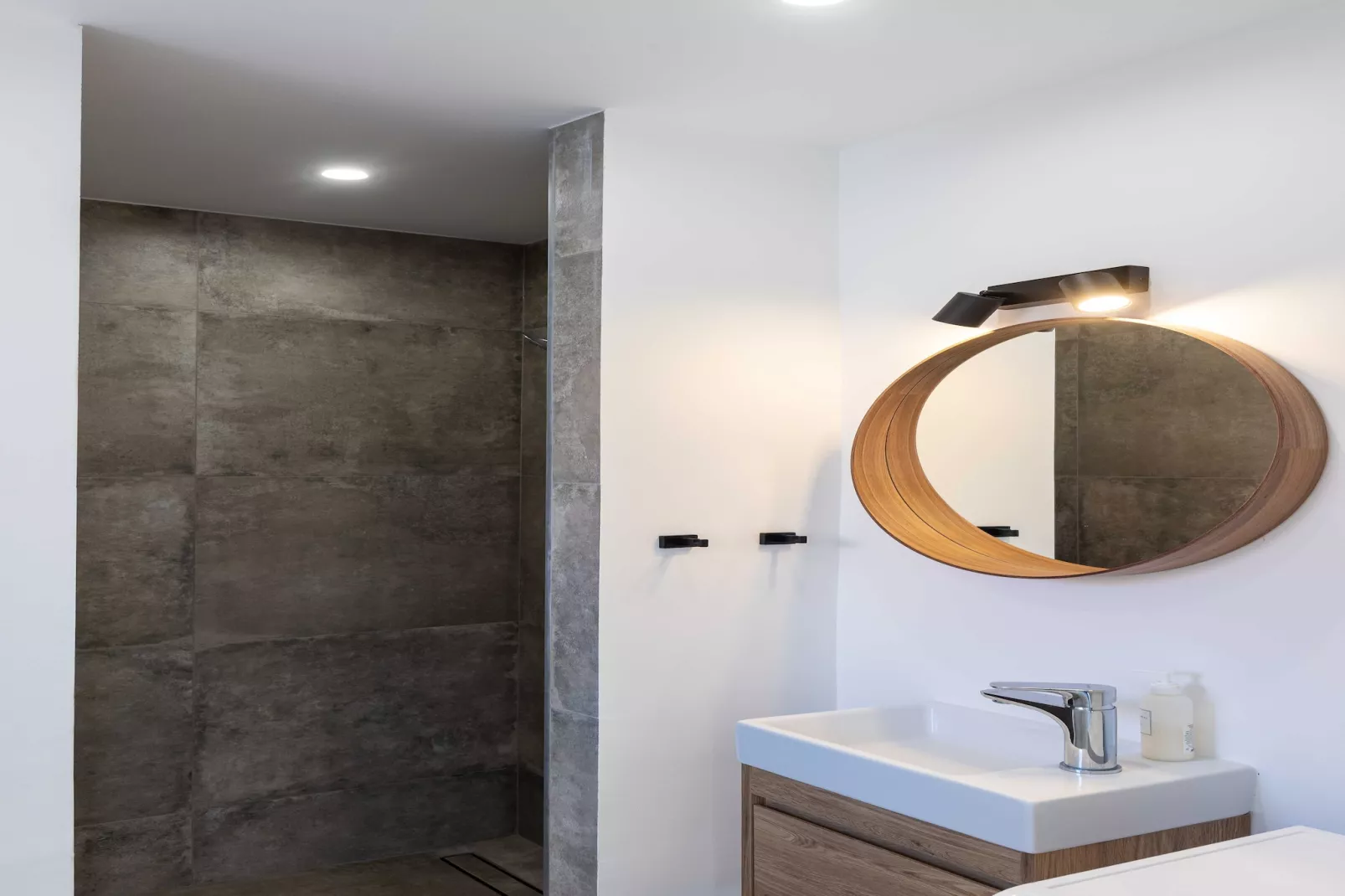 Room Odin - Double room - 3-Bathroom