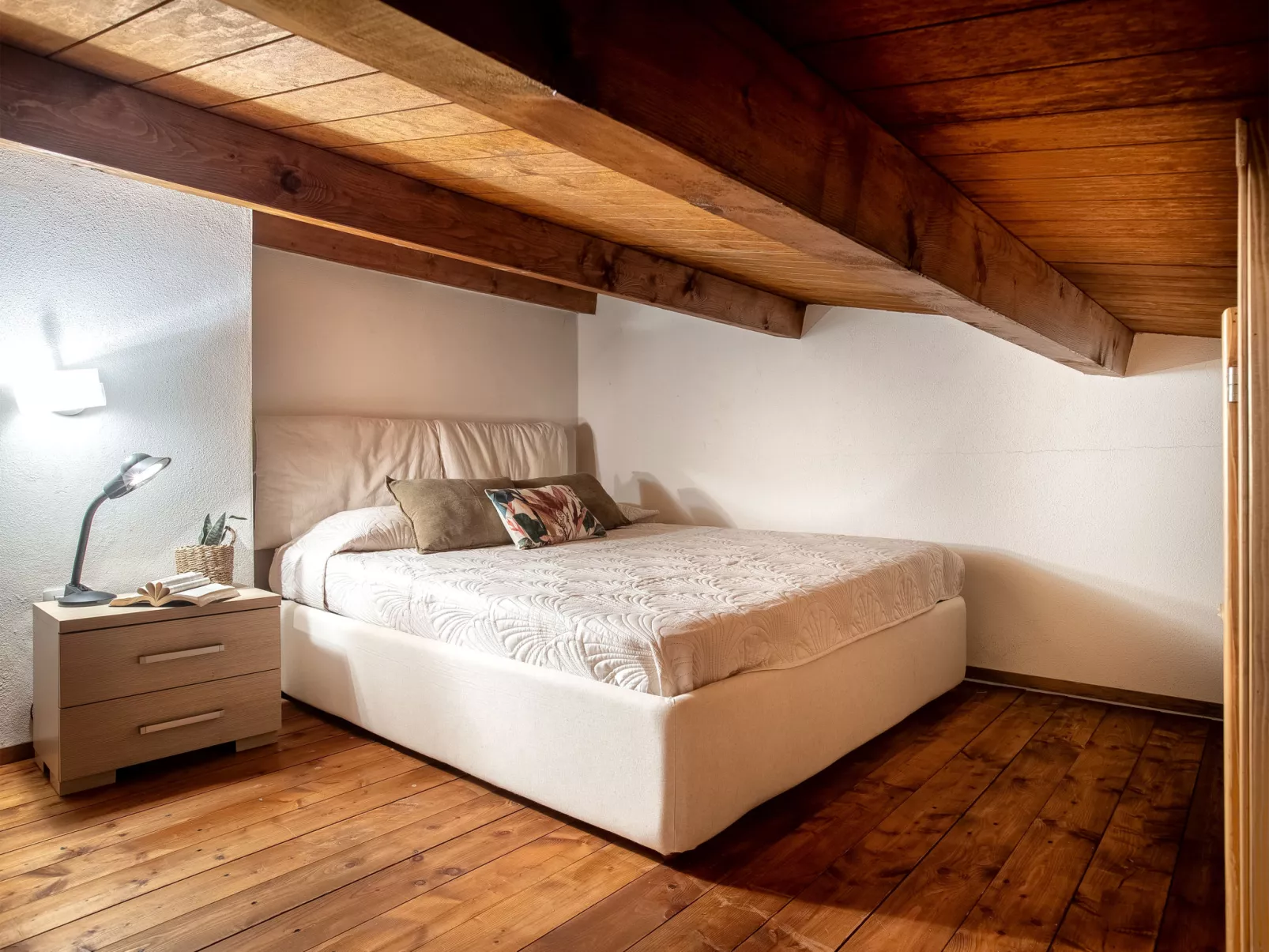 Baia Delle Mimose-Drinnen