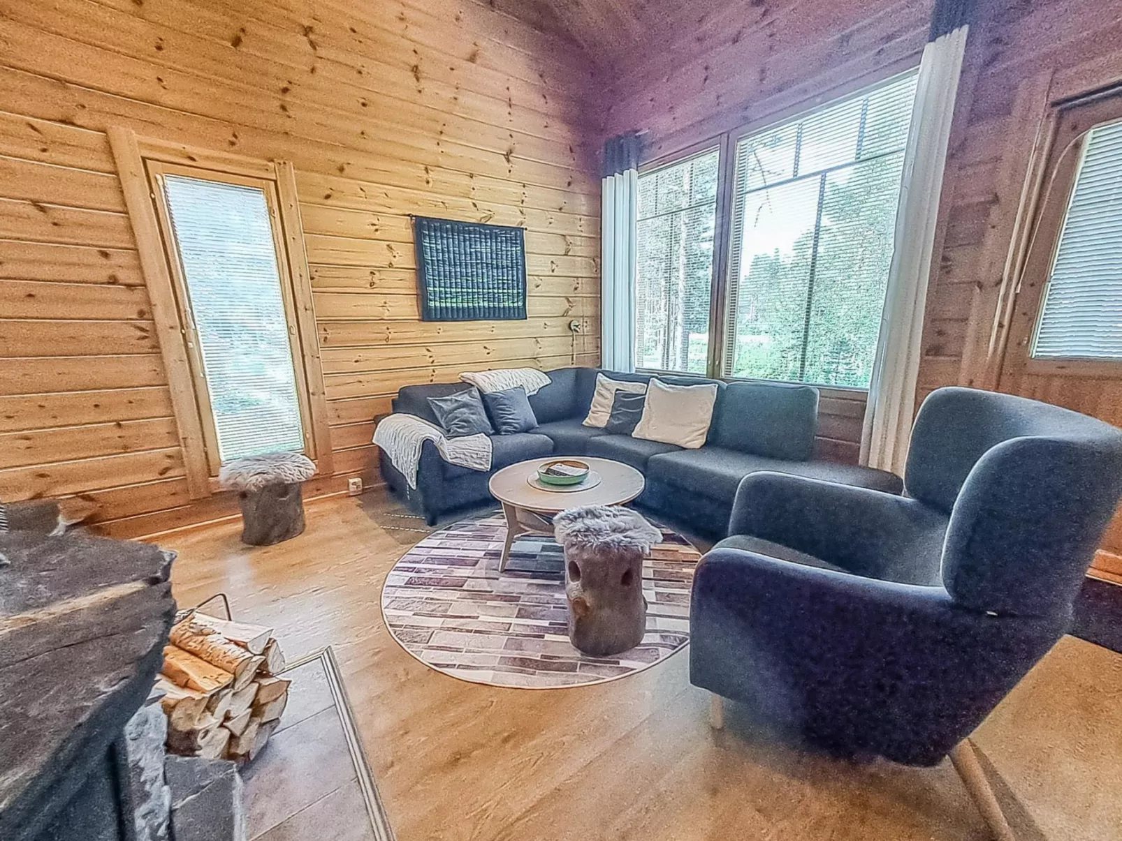 Sointutie 2a-Drinnen