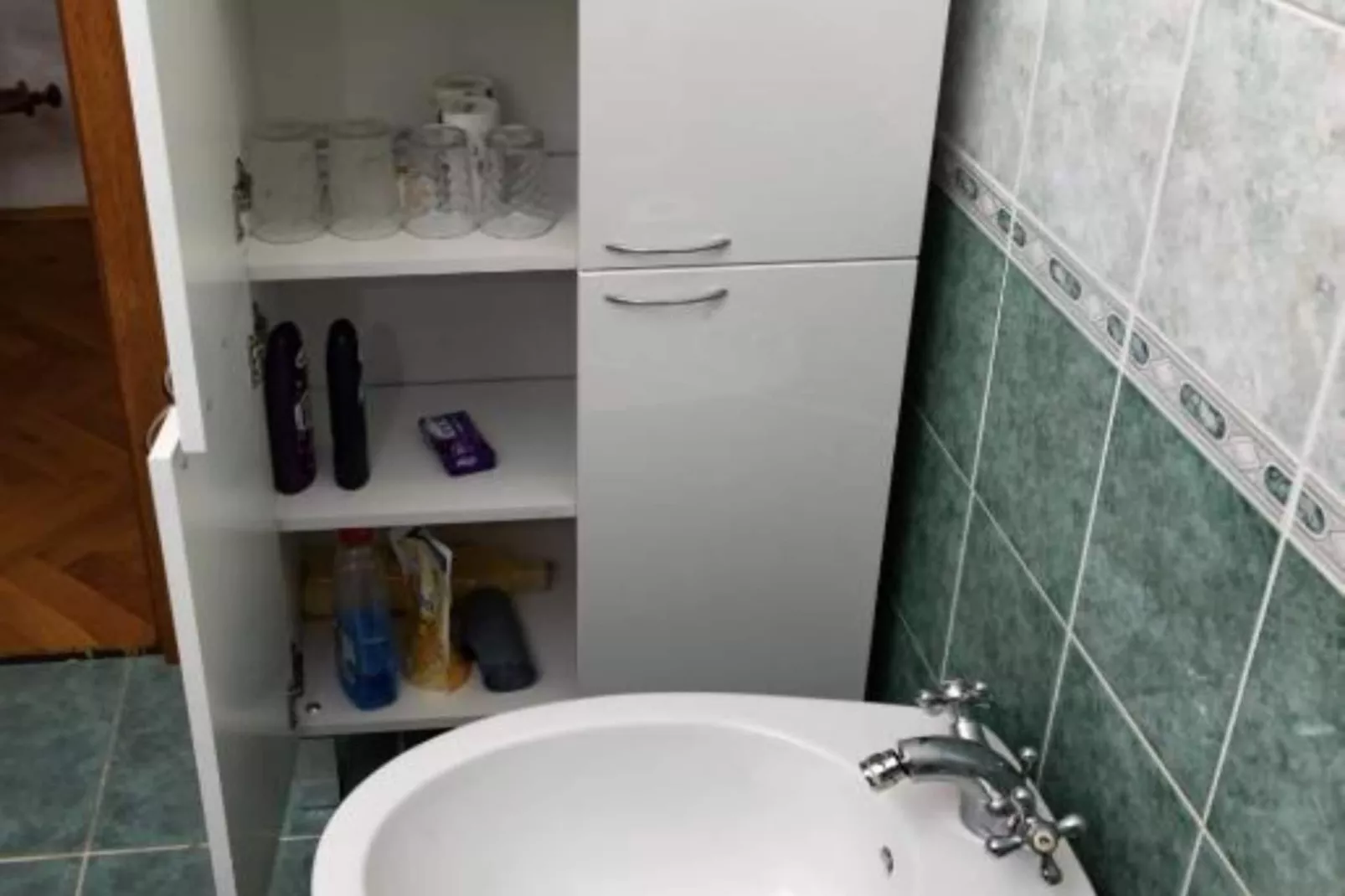 One Bedroom Magic Room (1)-Salle de bain