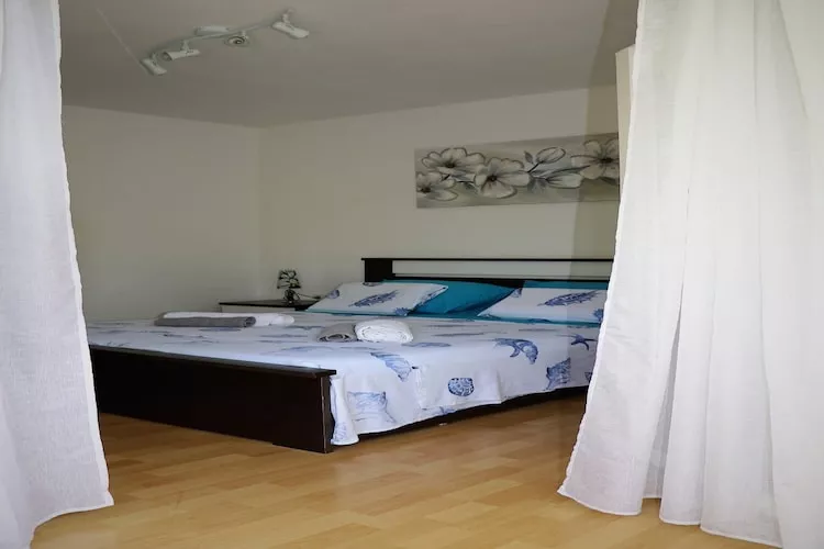 Apartment Marina - Two Bedroom Apartment with Terace - Schlafzimmer