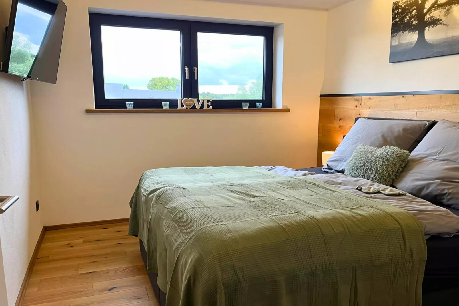 Eifel-Finca mit Whirlpool und Gartenlounge