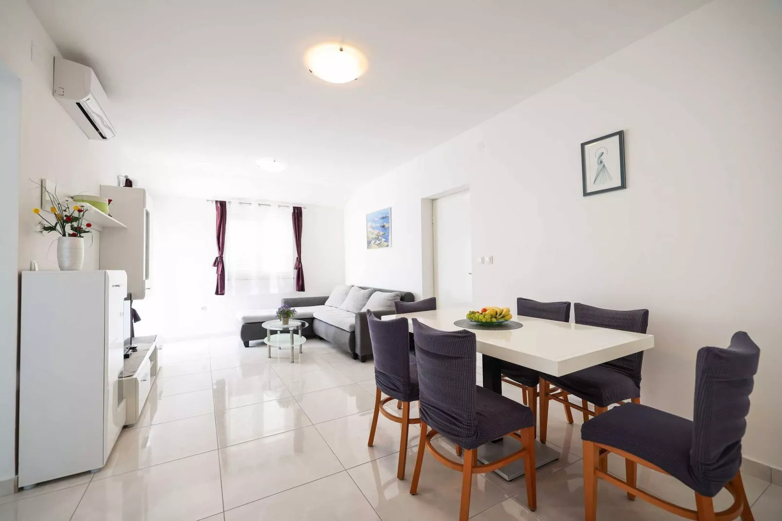 Holiday home Nekic-Esszimmer