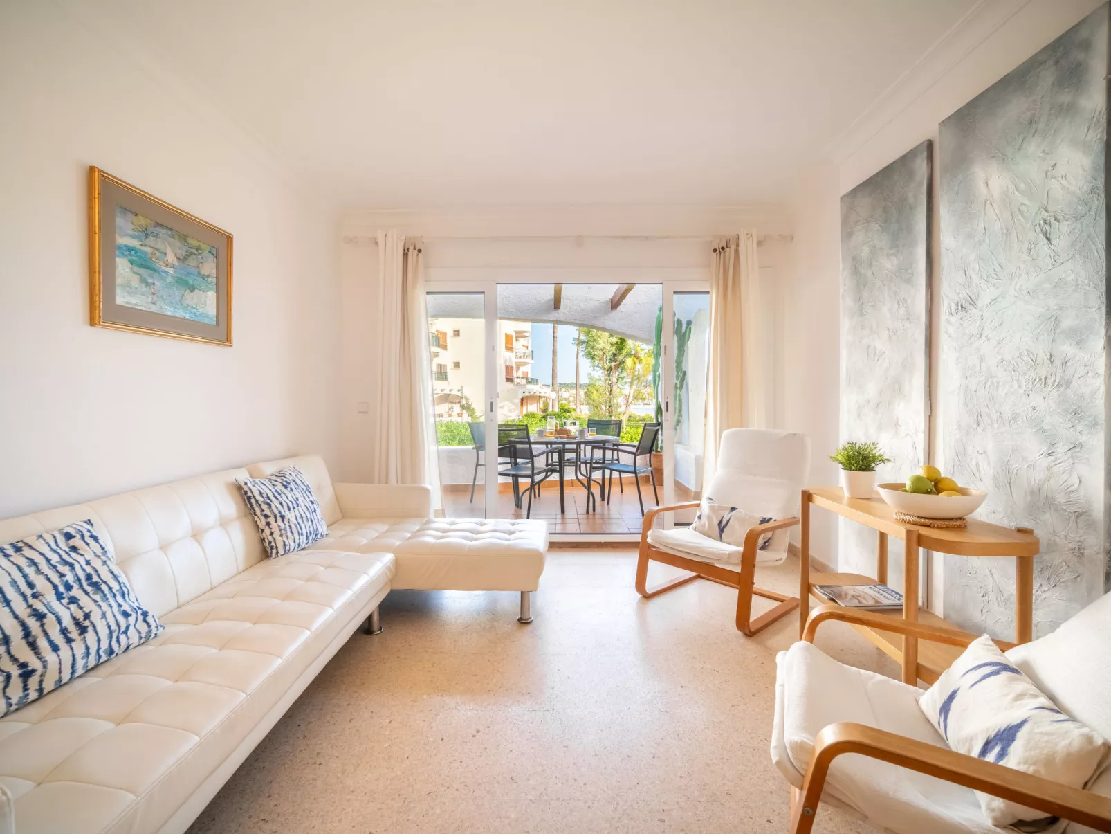 Carabela Chic-Inside