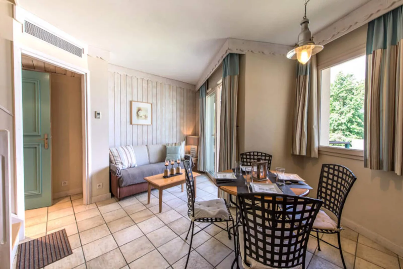 Appartements à Duingt-Untagged