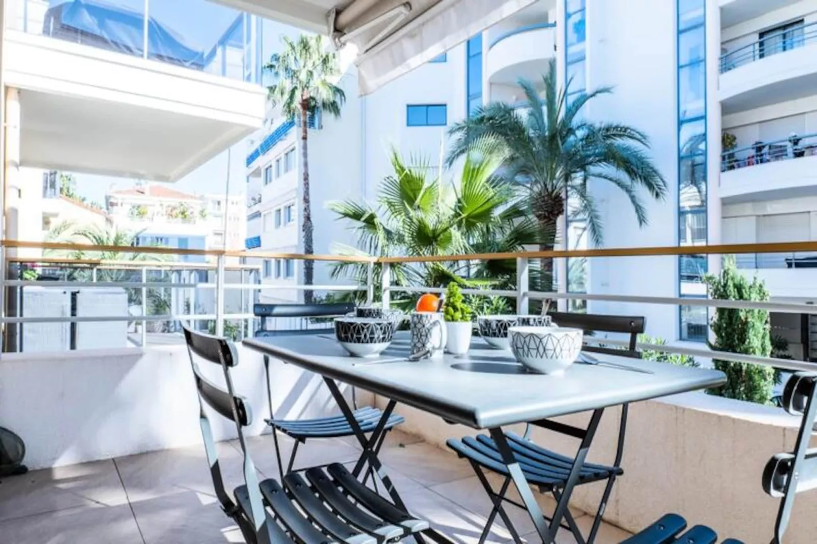 Résidence 2p Avec Piscine Au Palm Beach-Untagged