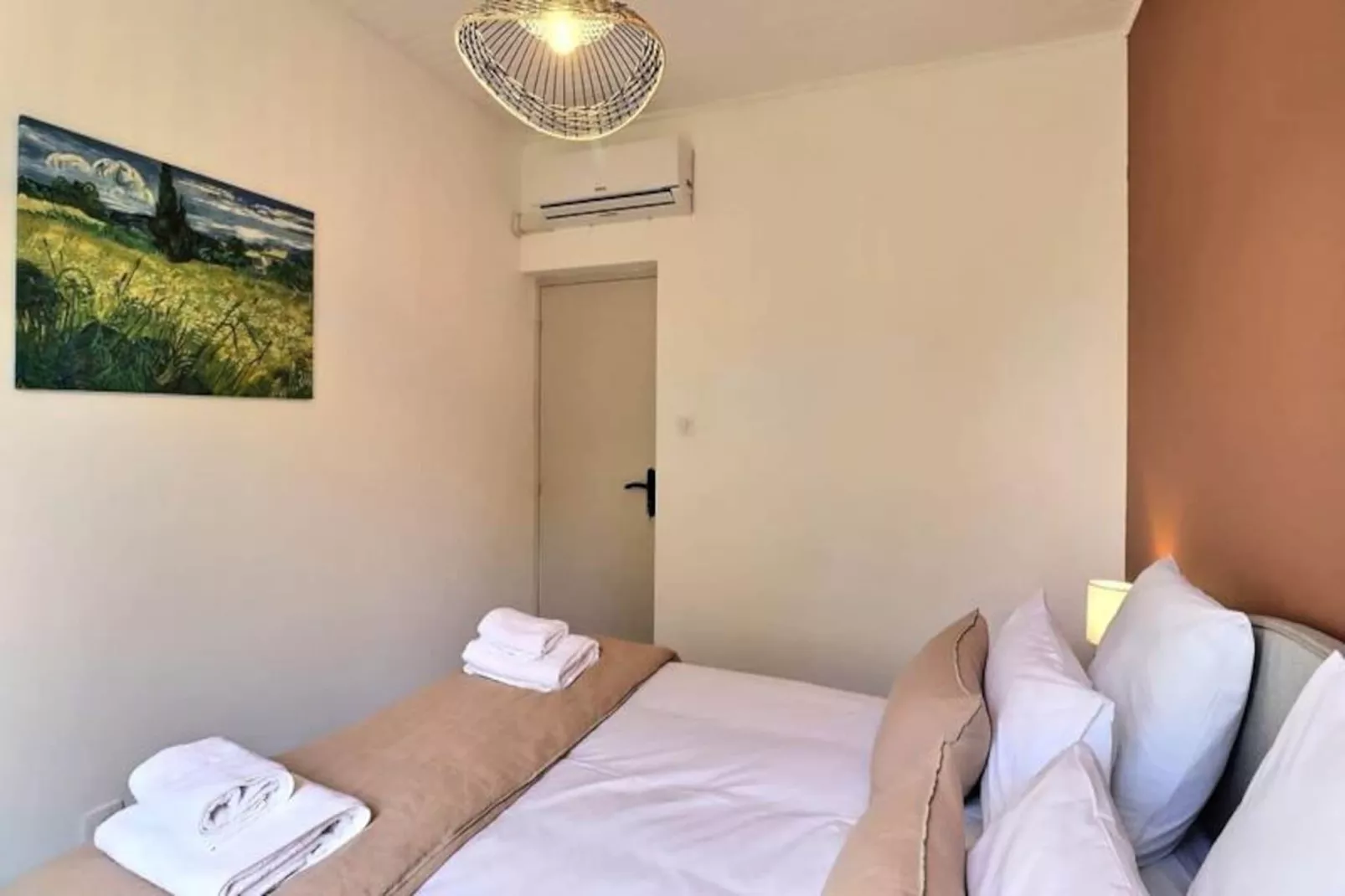 Nuance Arl&eacute;sienne &ndash; &eacute;l&eacute;gance & Confort En Centre-ville-Nicht zugeordnet