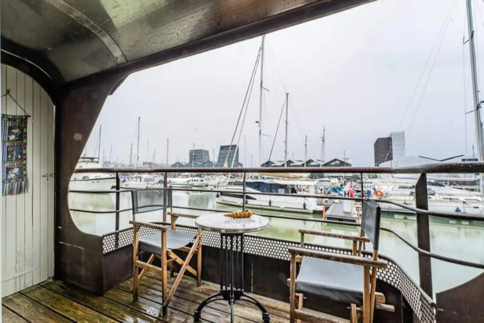 Suite De Charme Sur La Péniche Petite Annick-Untagged