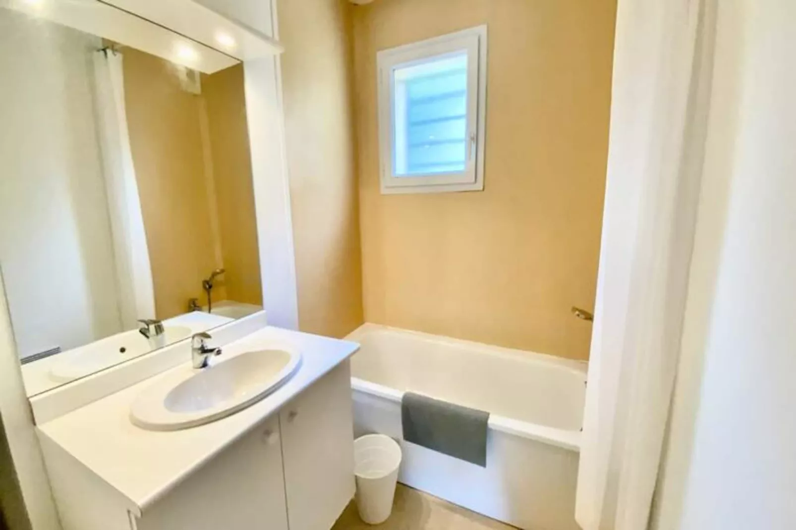 Résidence Les Na&iuml;ades H43- 2 Chambres Pour 6 Personnes !-Nicht zugeordnet