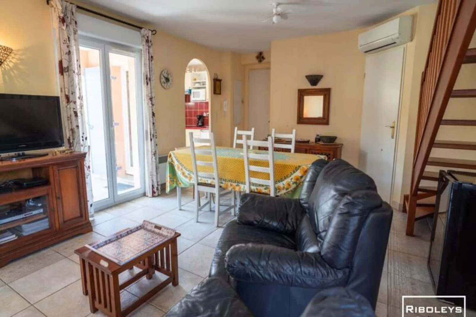 Spacieuse Villa Au C&oelig;ur Du Golf De B&eacute;ziers-Untagged