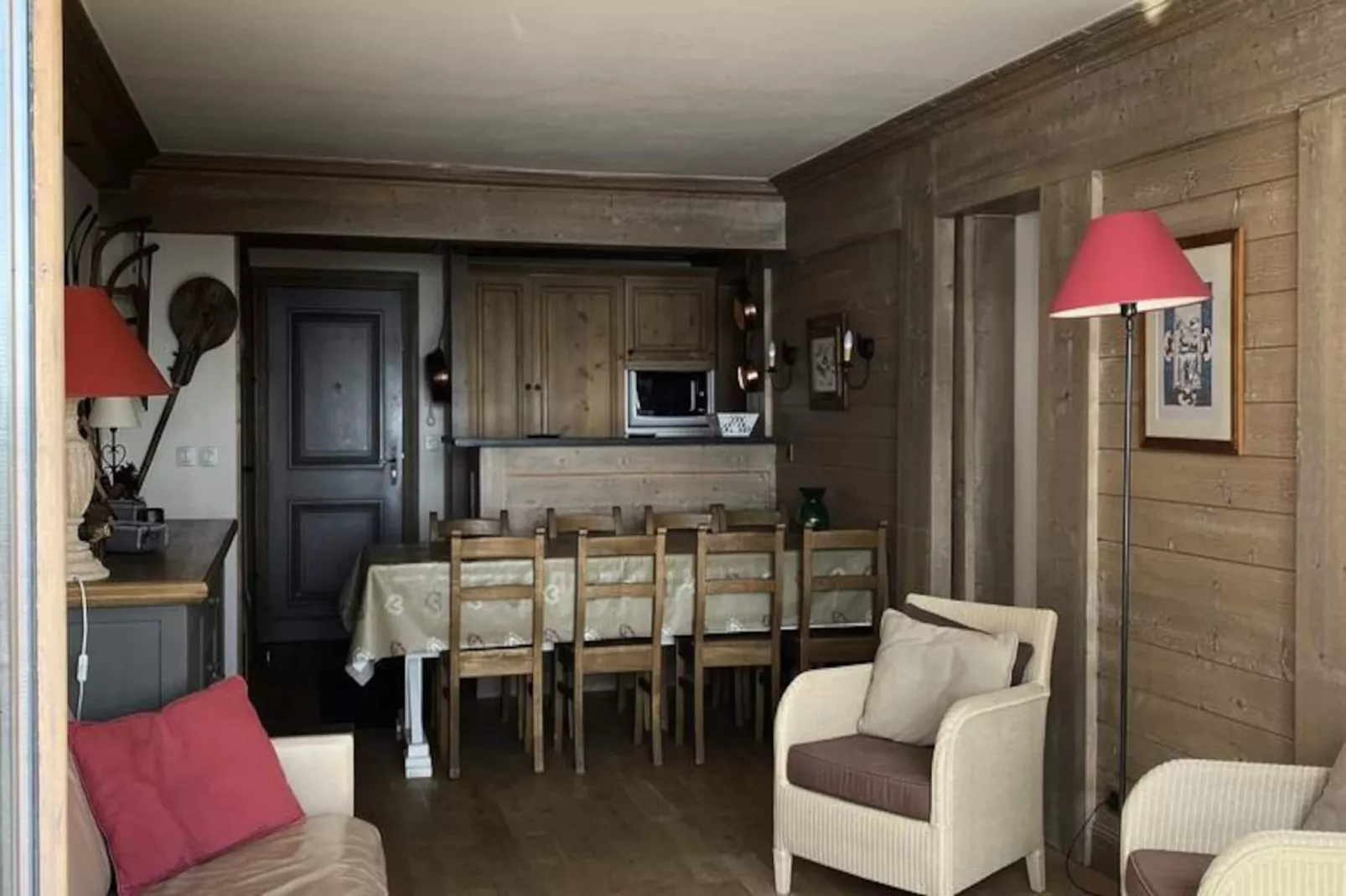 Résidence Roche De Fours-Nicht zugeordnet