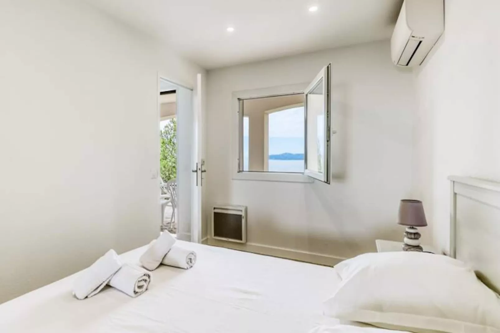 Résidence T2 Lumineux Avec Terrasse Et Vue Mer &ndash; Le Lavandou, Aiguebelle-Non tagué