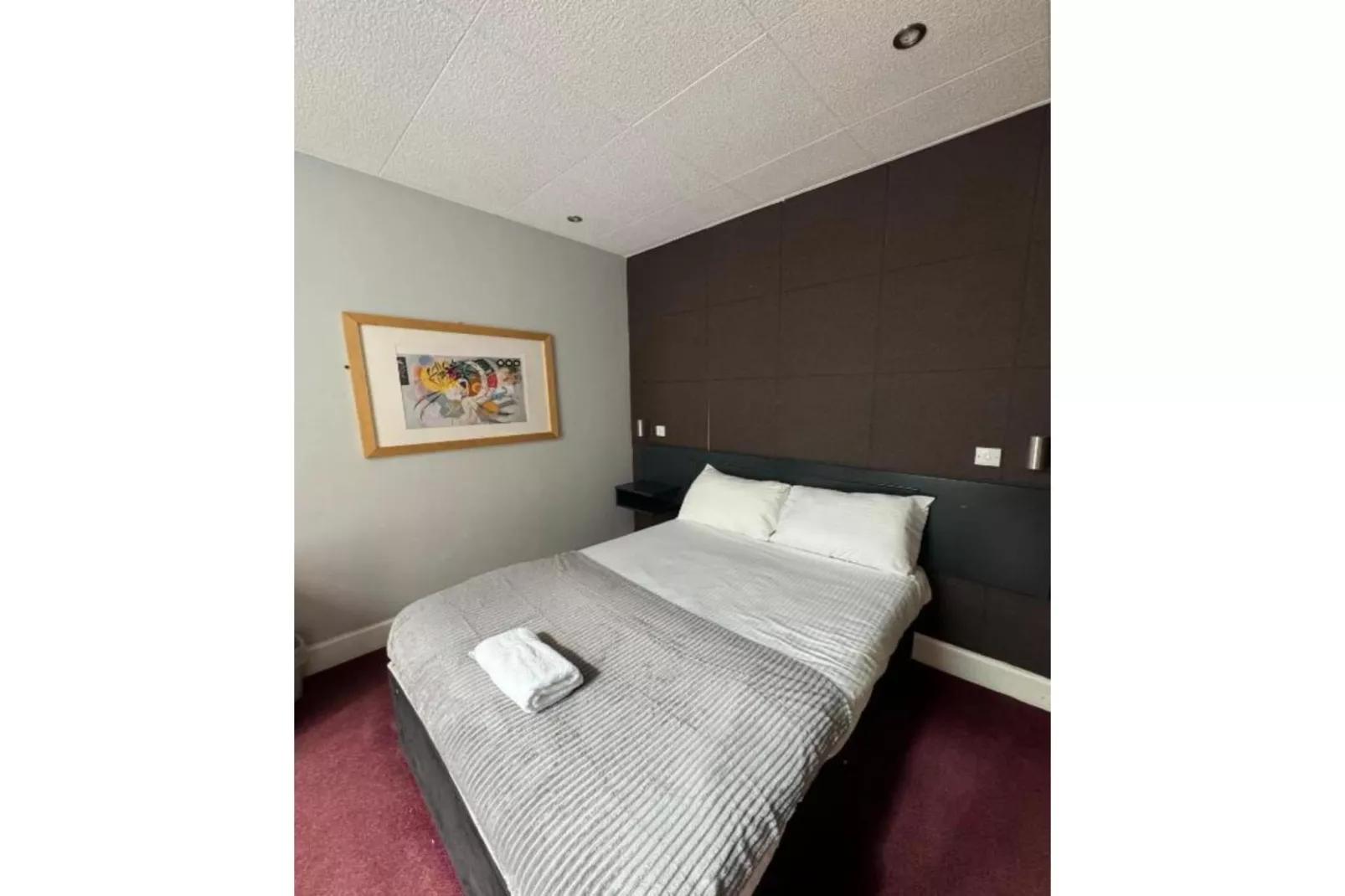 Standard Double Room-Bedroom