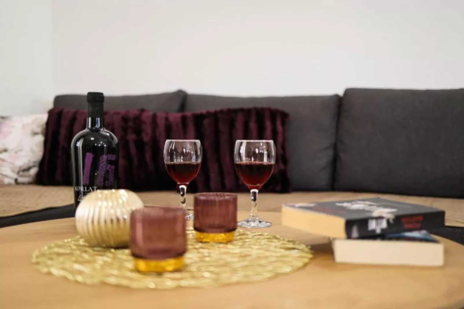 Villa Maja - Three bedroom villa with pool-Wohnzimmer