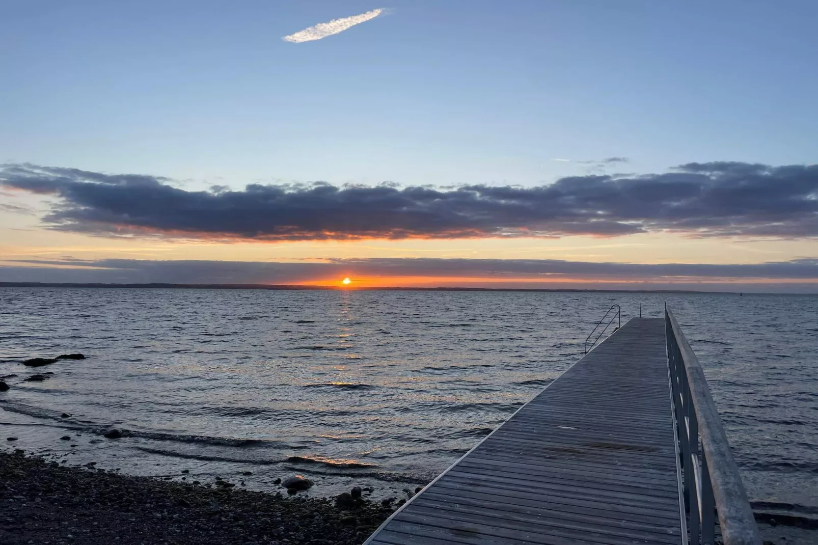 Seaside Haven in Stoense-By Traum-Water view