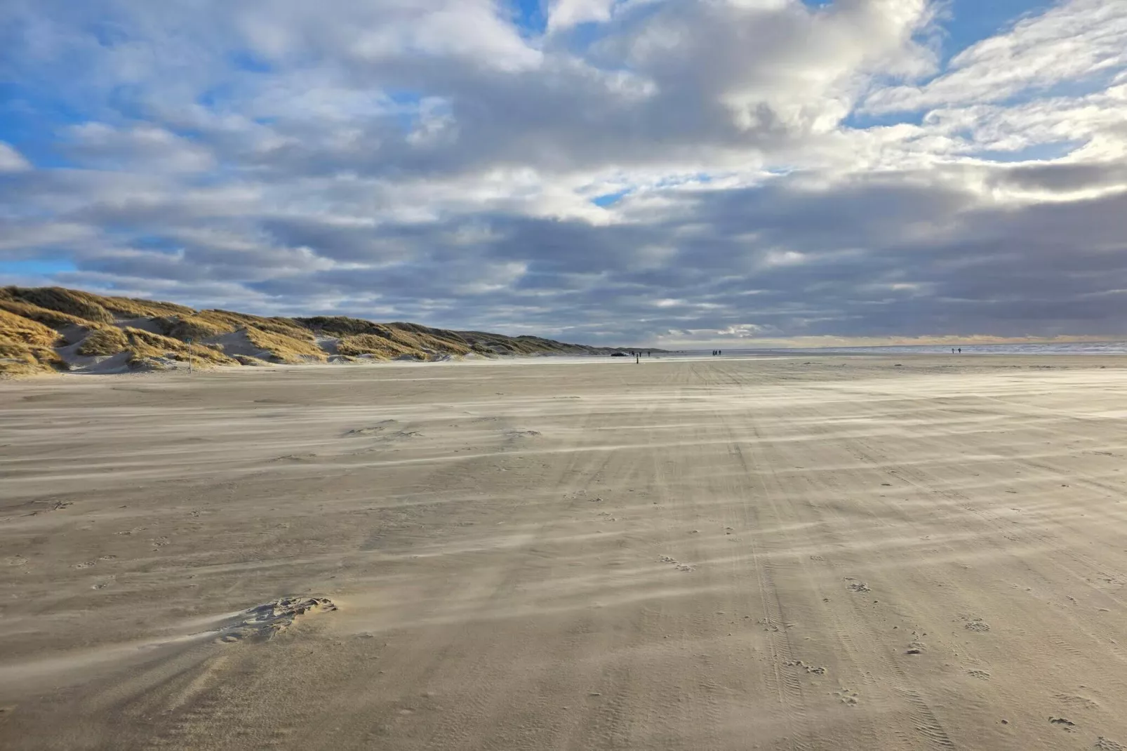 10 Personen Ferienhaus in Løkken-Im Freien