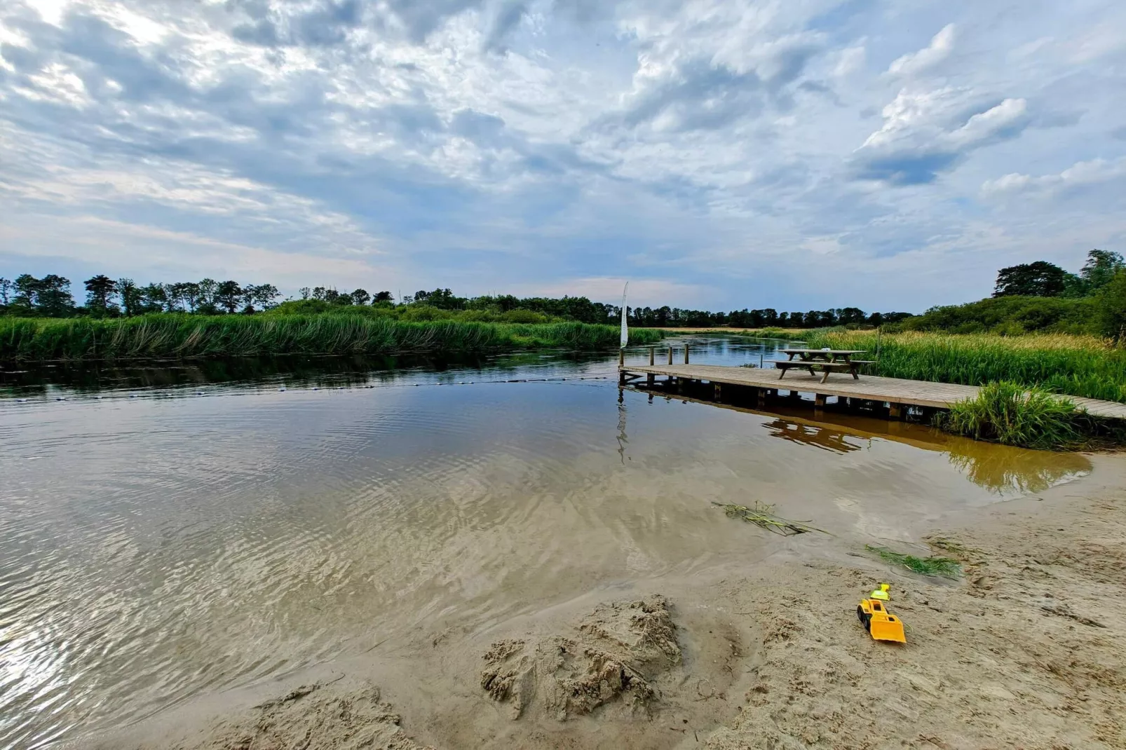 10 person holiday home in Fårvang-By Traum-Water view
