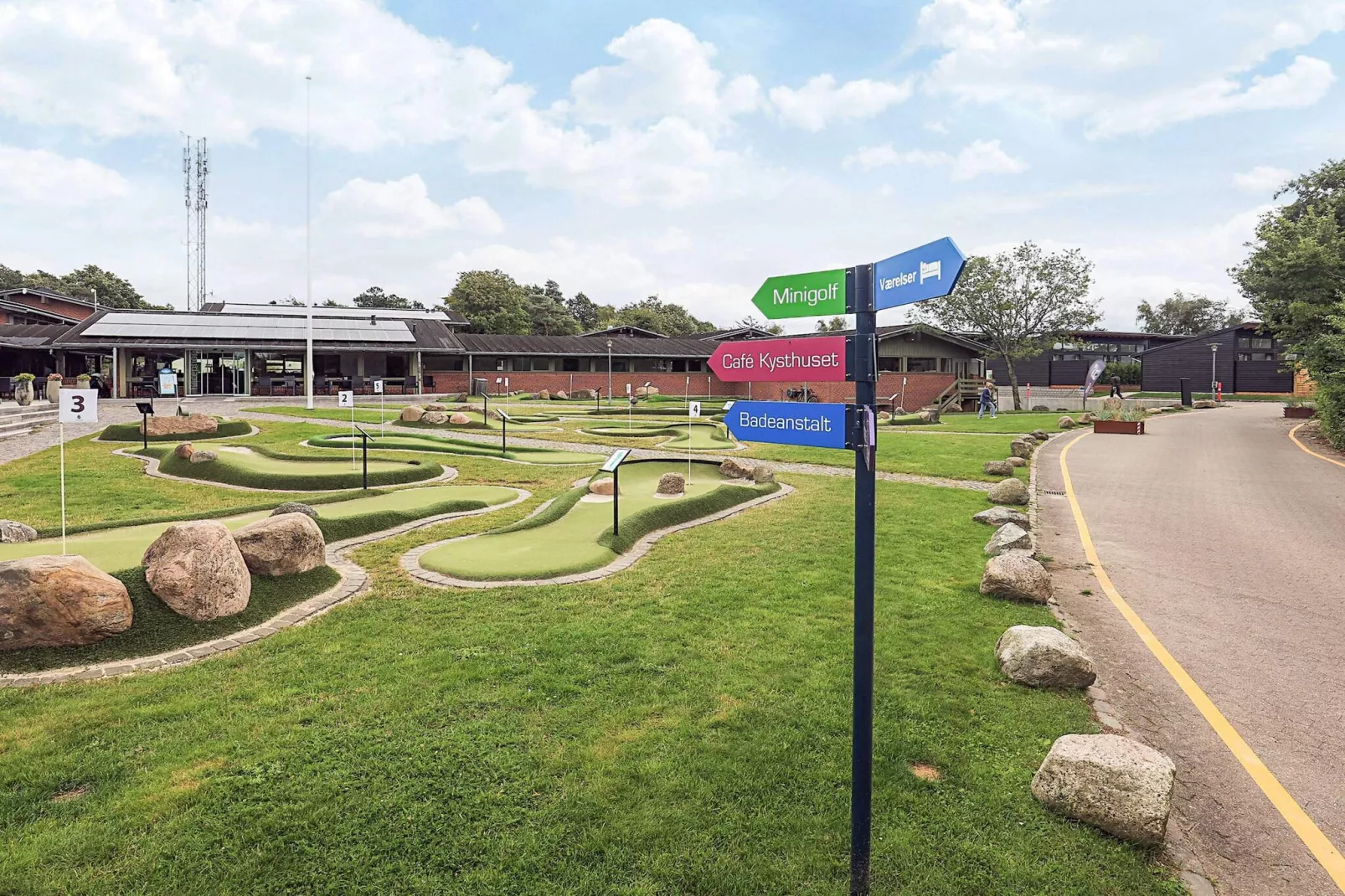 3 room,Premium-Untagged