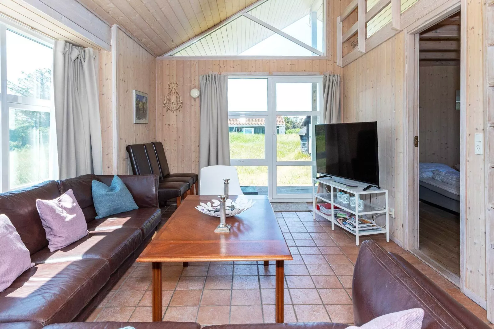 12 person holiday home in Pandrup-By Traum