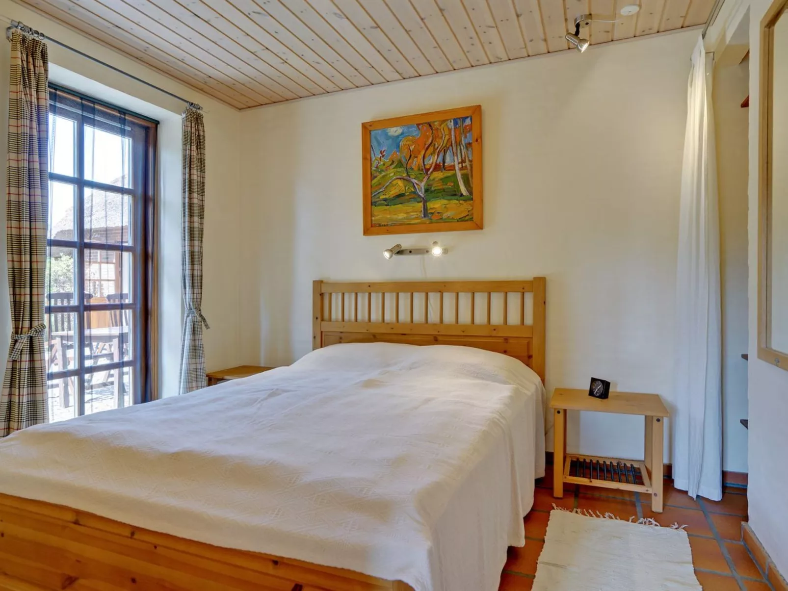 "Siegried" - 2.2km from the sea-Inside