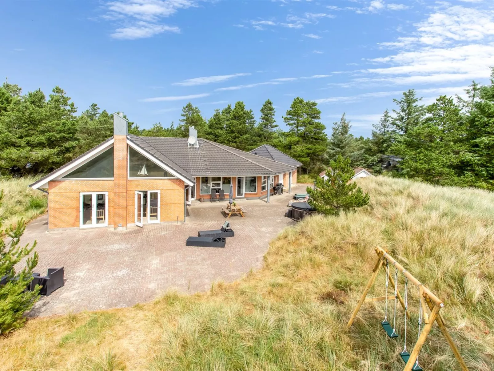 "Sjamme" - 1.2km from the sea-Inside