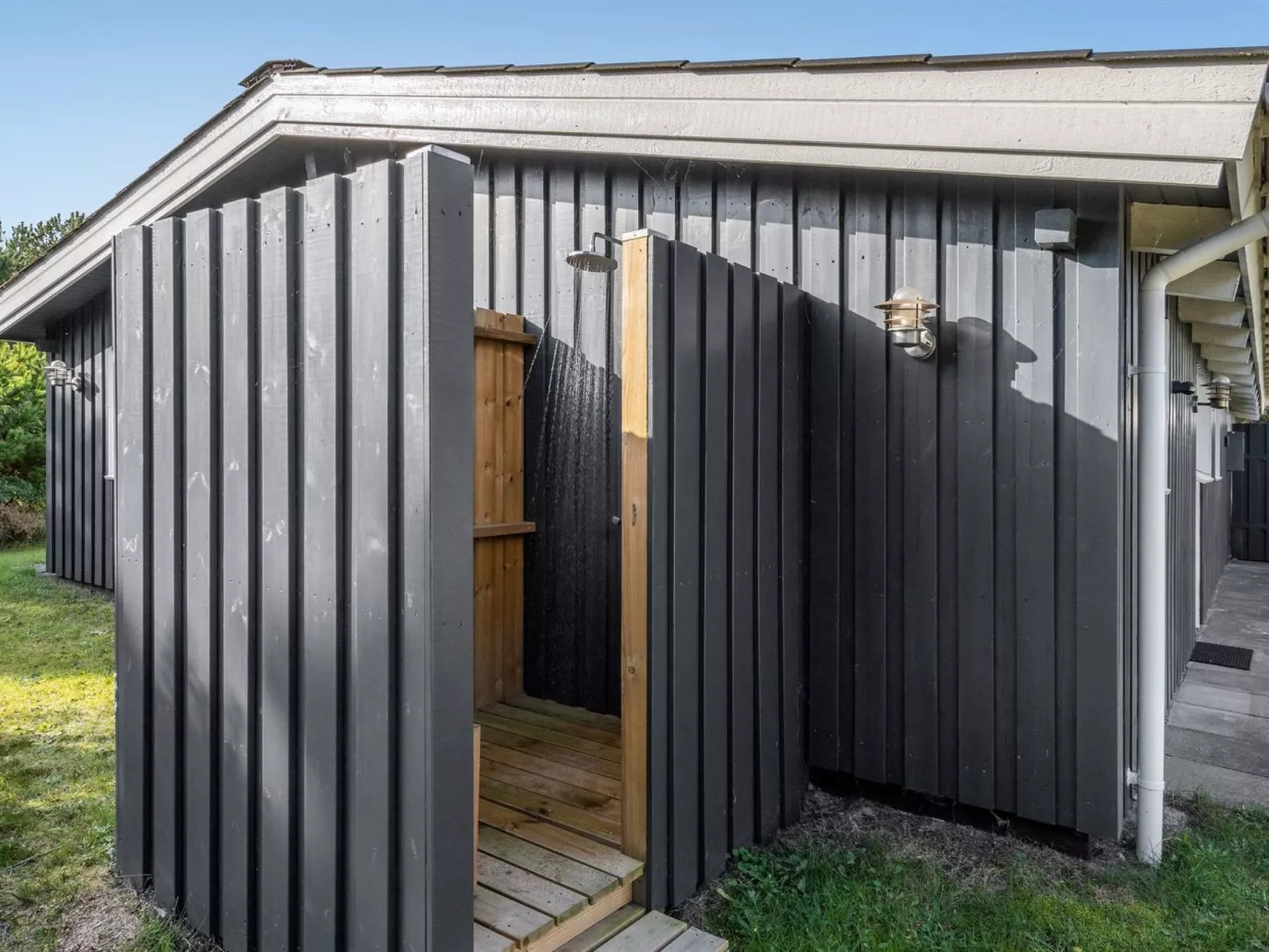 "Bia" - 250m from the sea-Outside