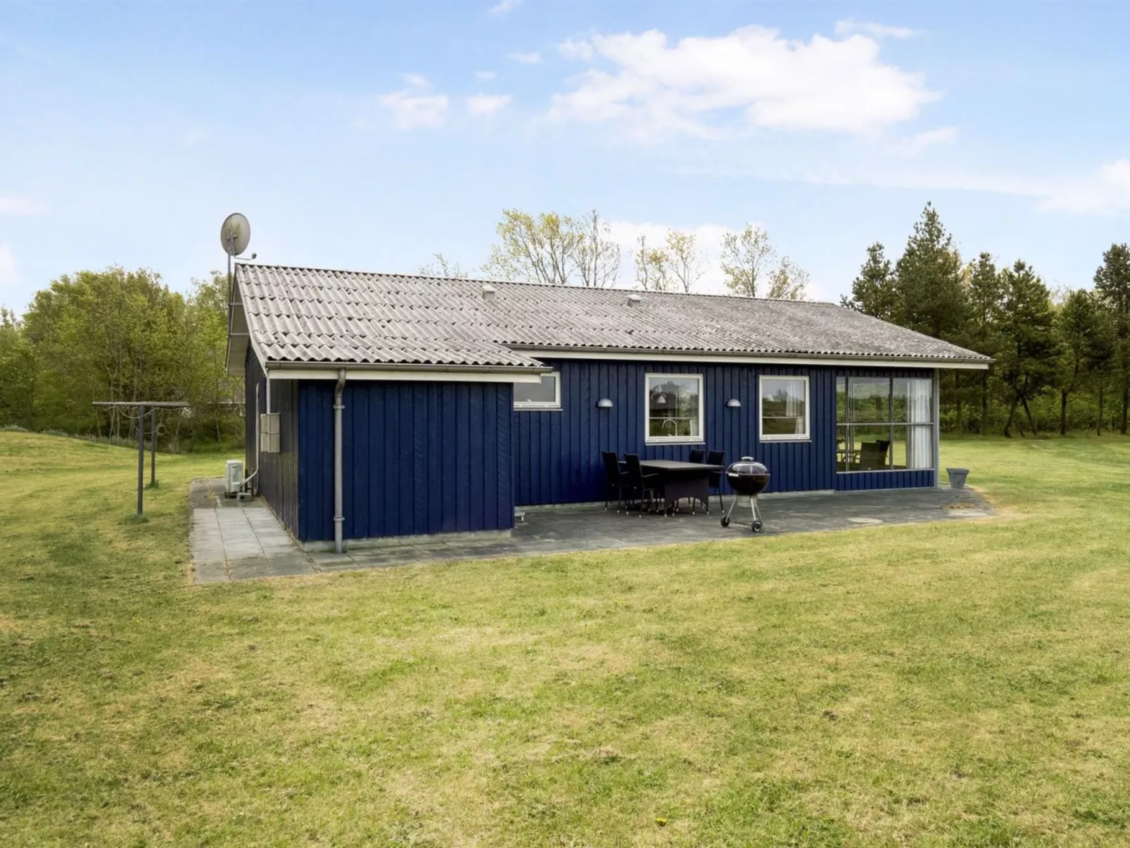 "Mikkeline" - 400m to the fjord-Draußen