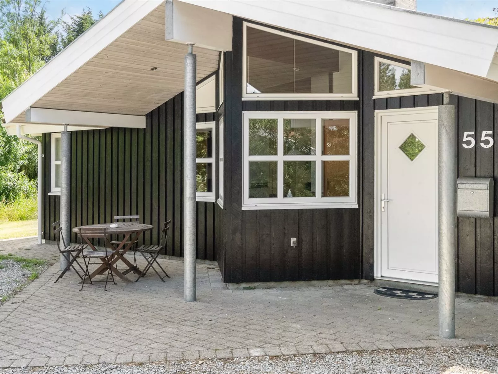 "Bina" - 1.9km from the sea-Outside