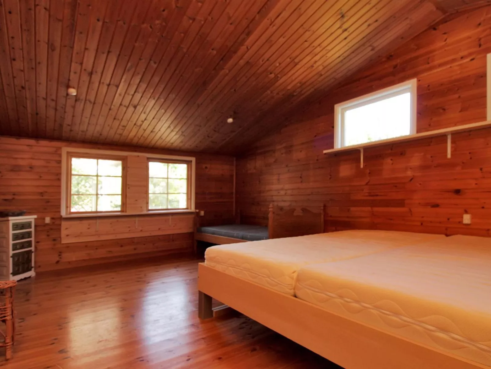 "Enrik" - 123m from the sea-Inside