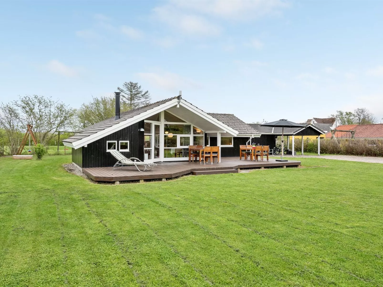 "Tore" - 200m from the sea-Draußen