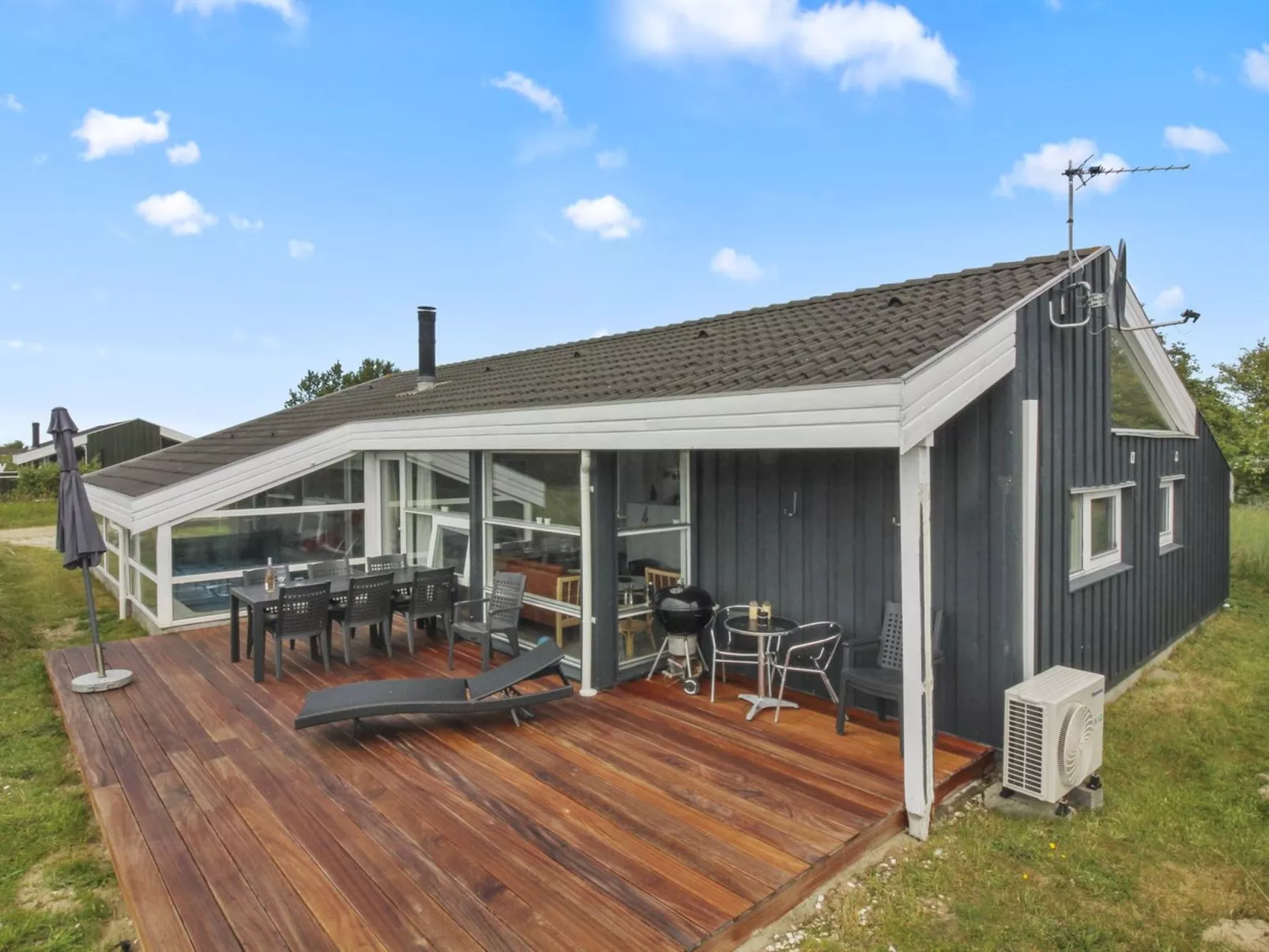 "Ilmo" - 950m from the sea-Outside