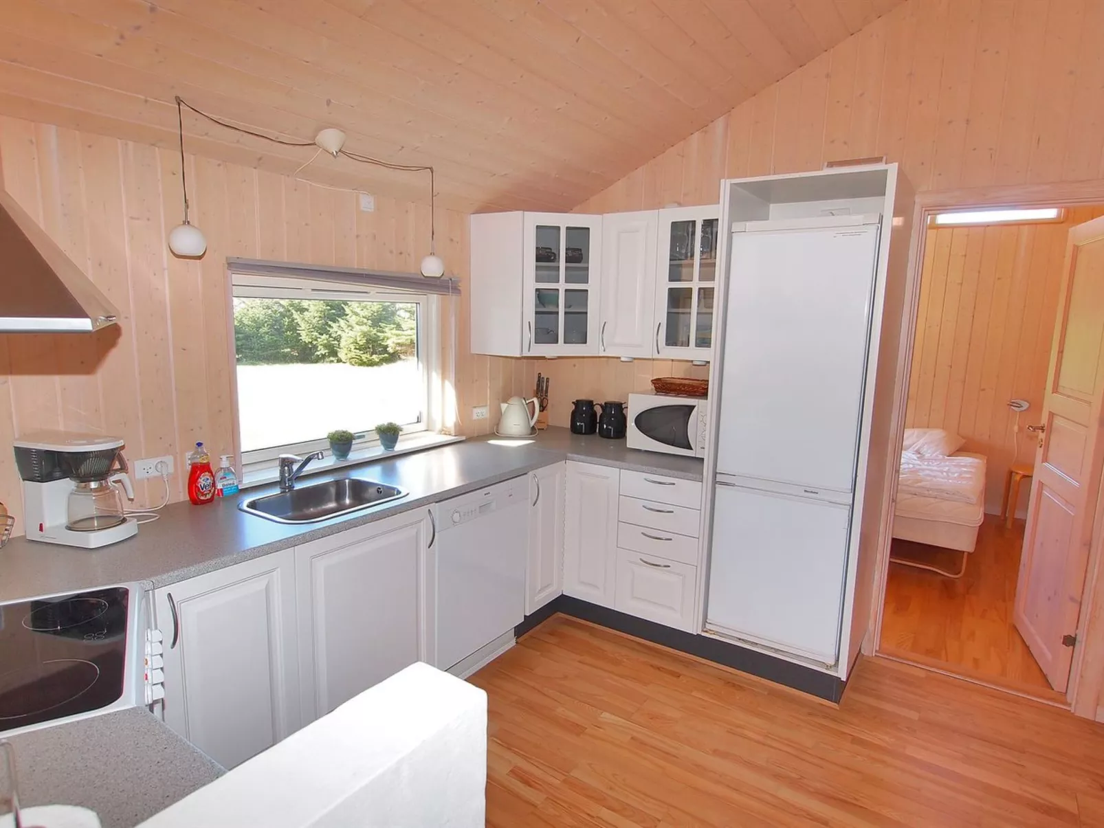 "Birthe" - 800m from the sea-Dedans