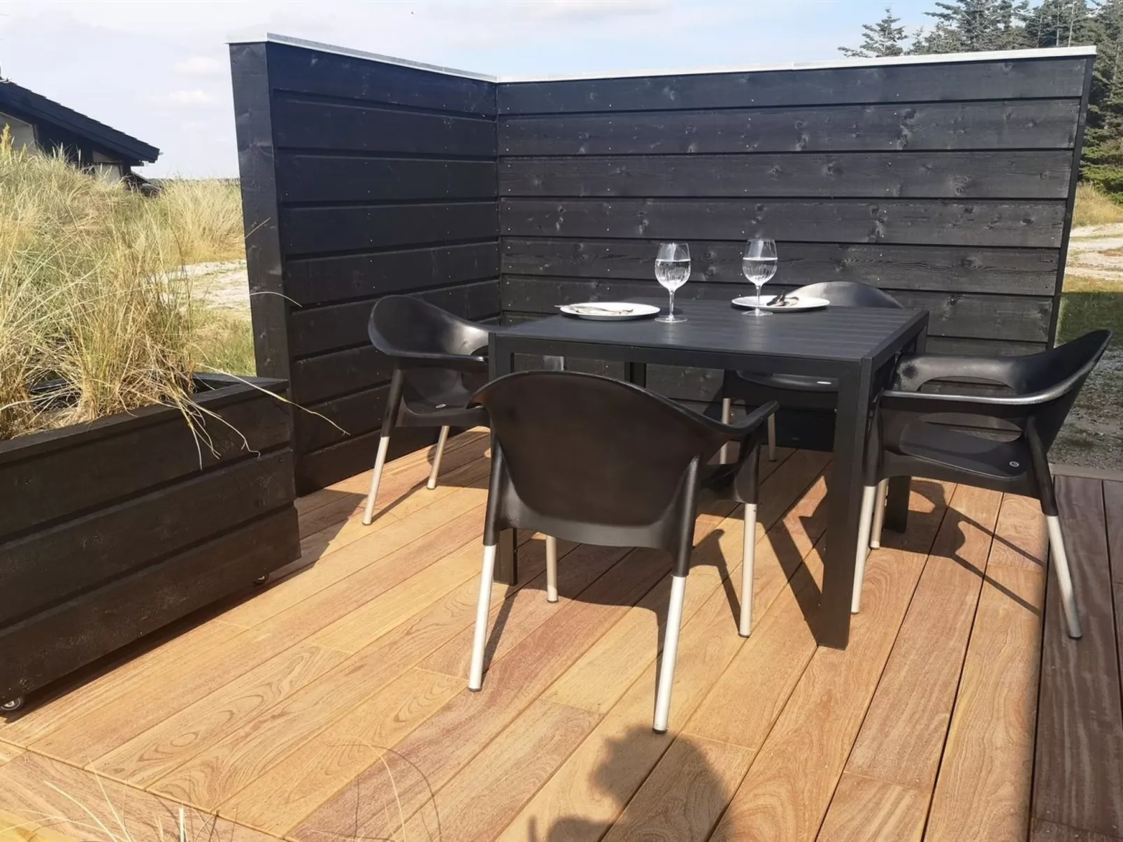 "Darla" - 375m from the sea-Outside