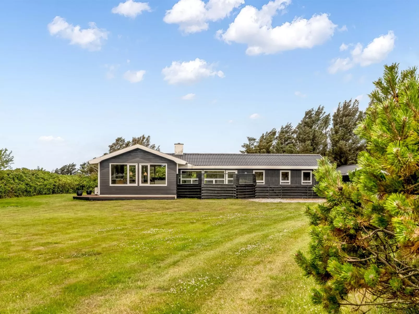 "Bengta" - 200m from the sea