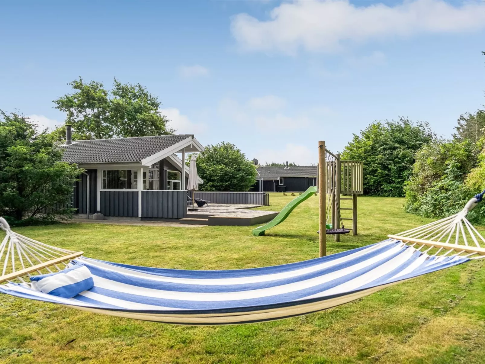 "Dimo" - 700m from the sea-Outside