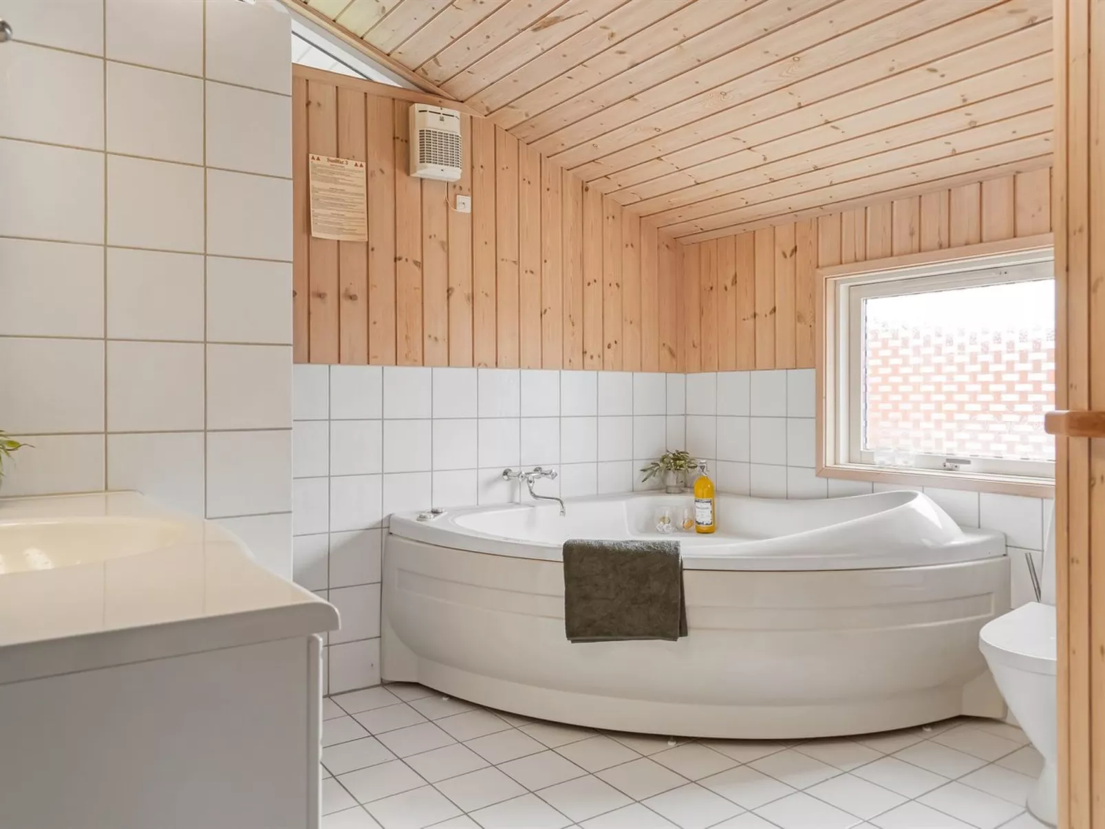 "Dolma" - 75m from the sea-Inside