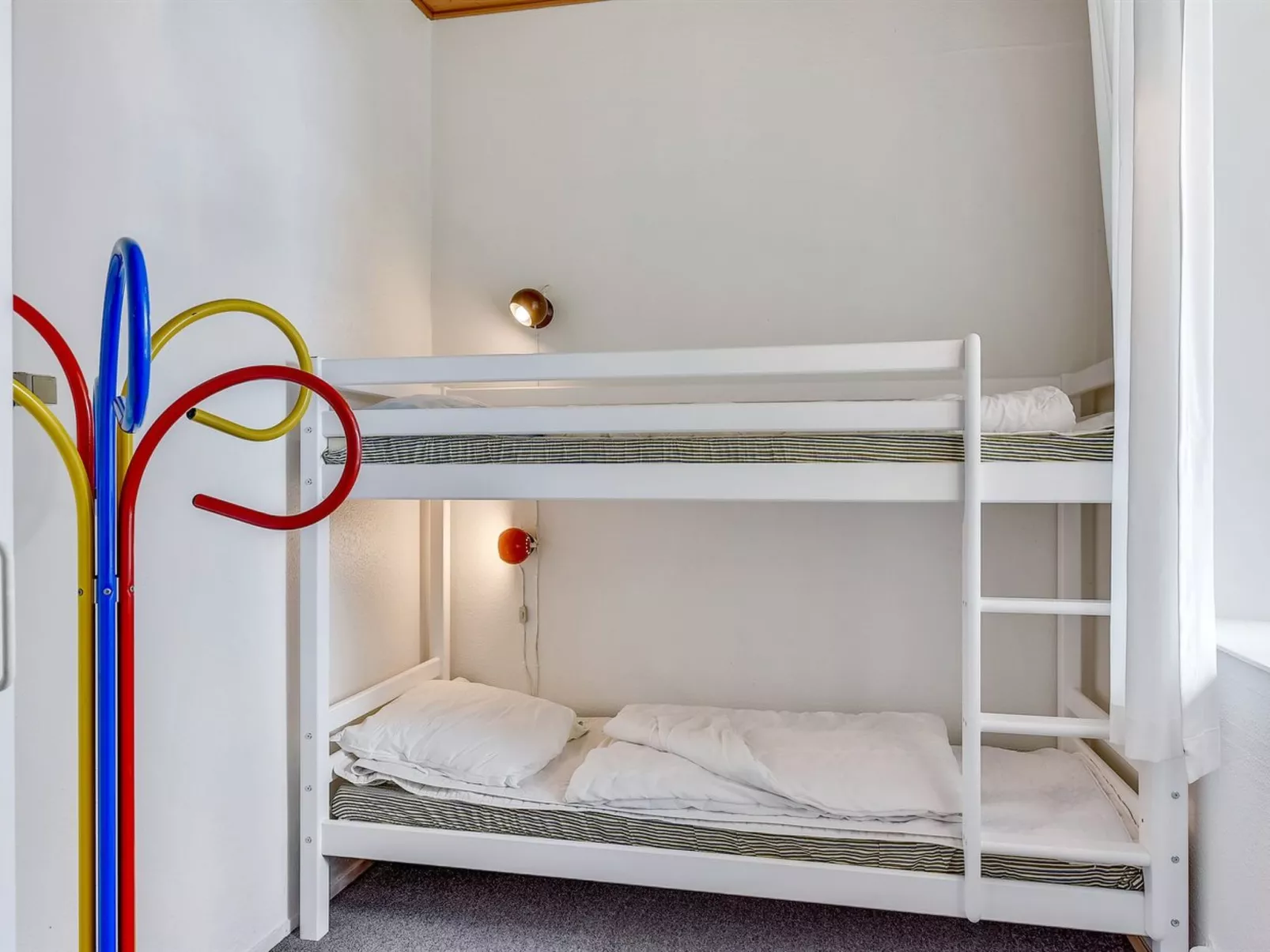 "Styrkar" - 4km from the sea-Dedans