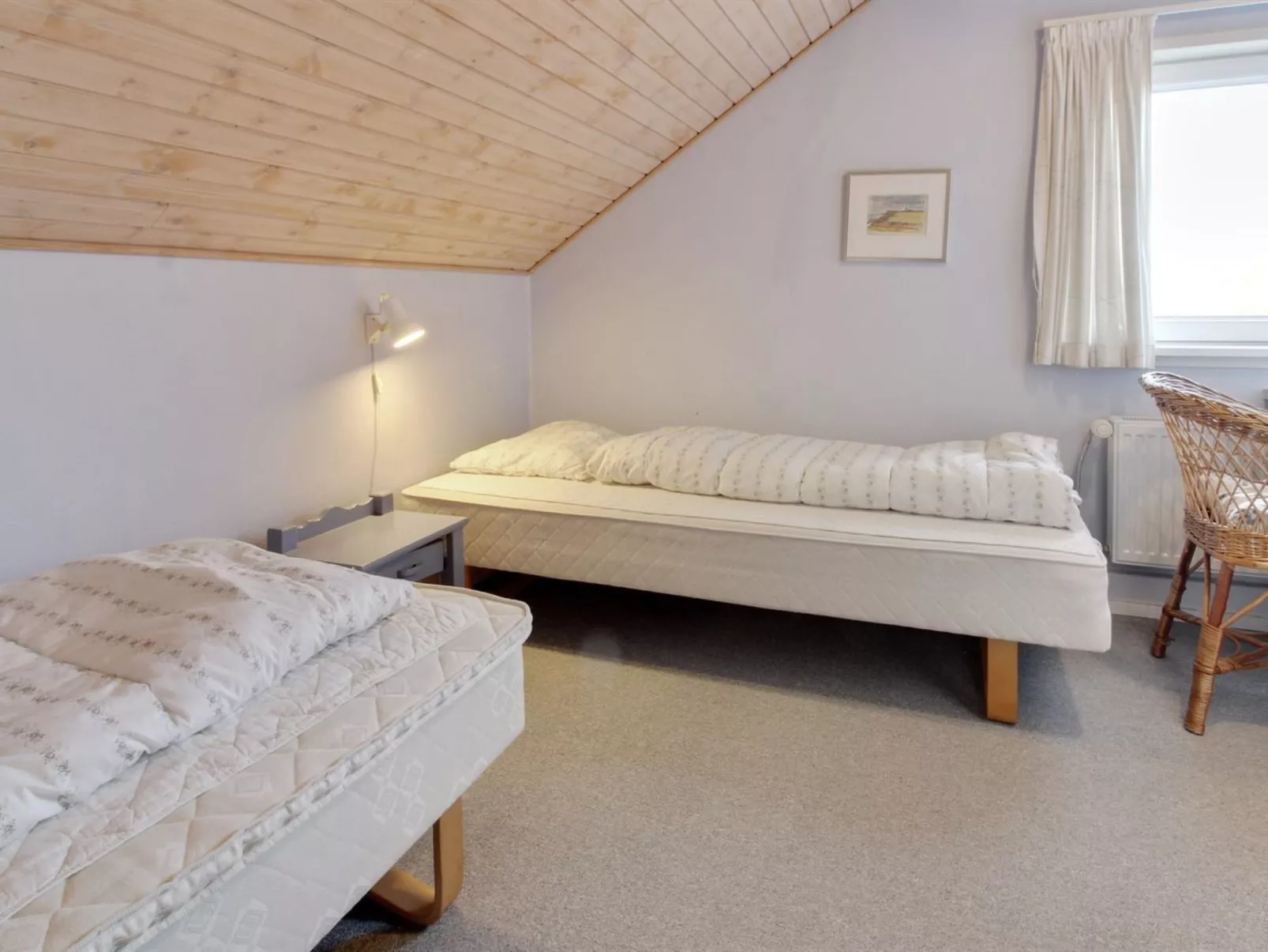 "Aya" - 2.3km from the sea-Inside