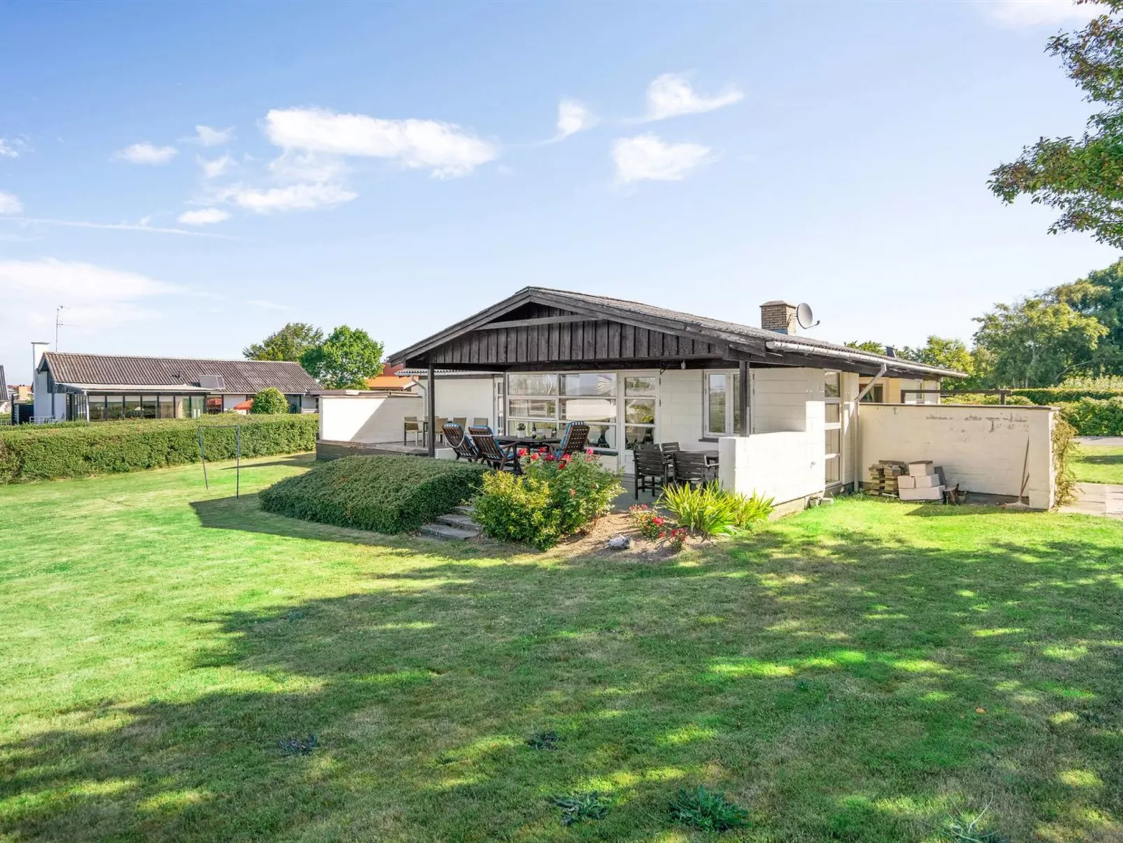 "Evald" - 200m from the sea-Outside