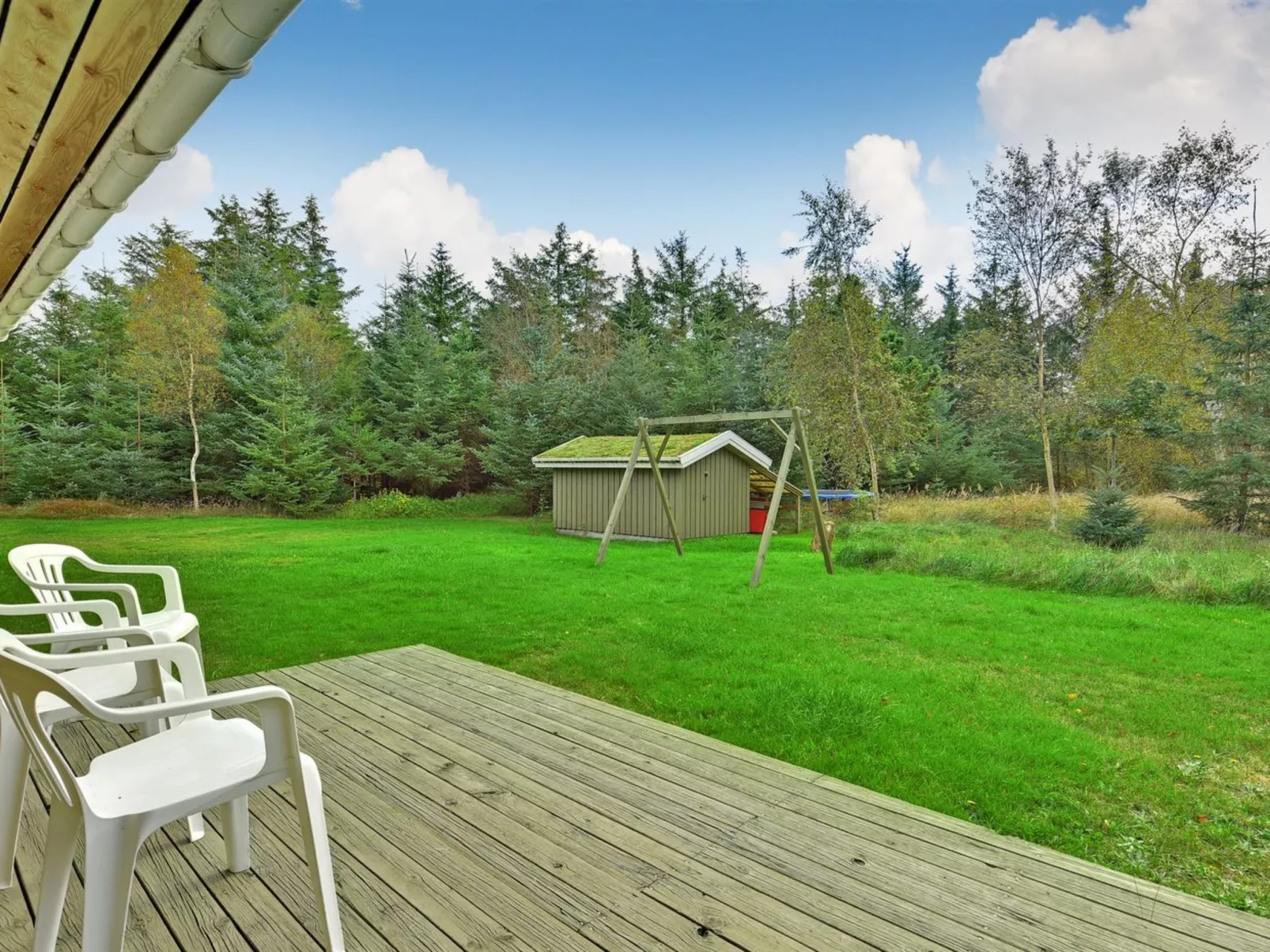 "Editt" - 2km from the sea-Outside