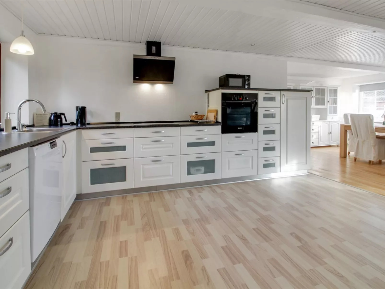 "Lokke" - 19km from the sea-Inside