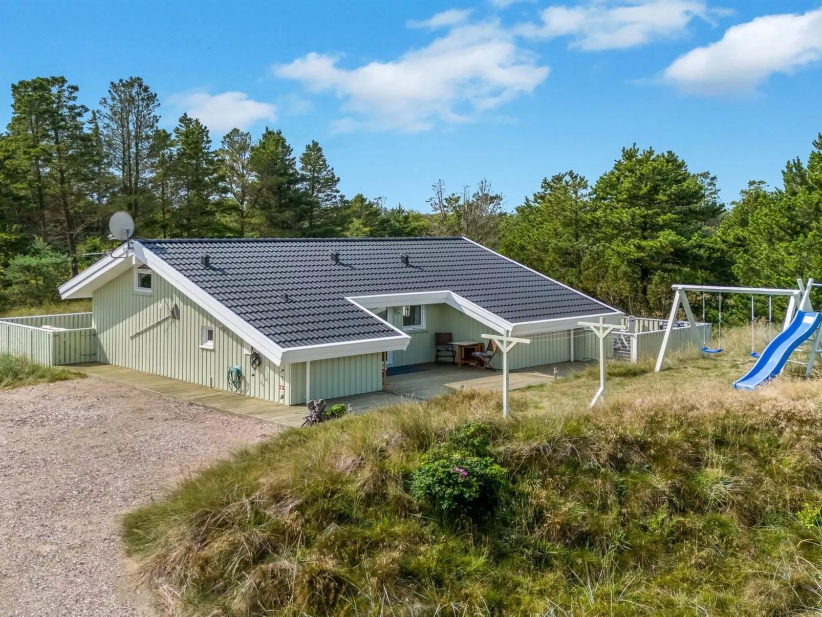 "Mila" - 750m from the sea-Draußen