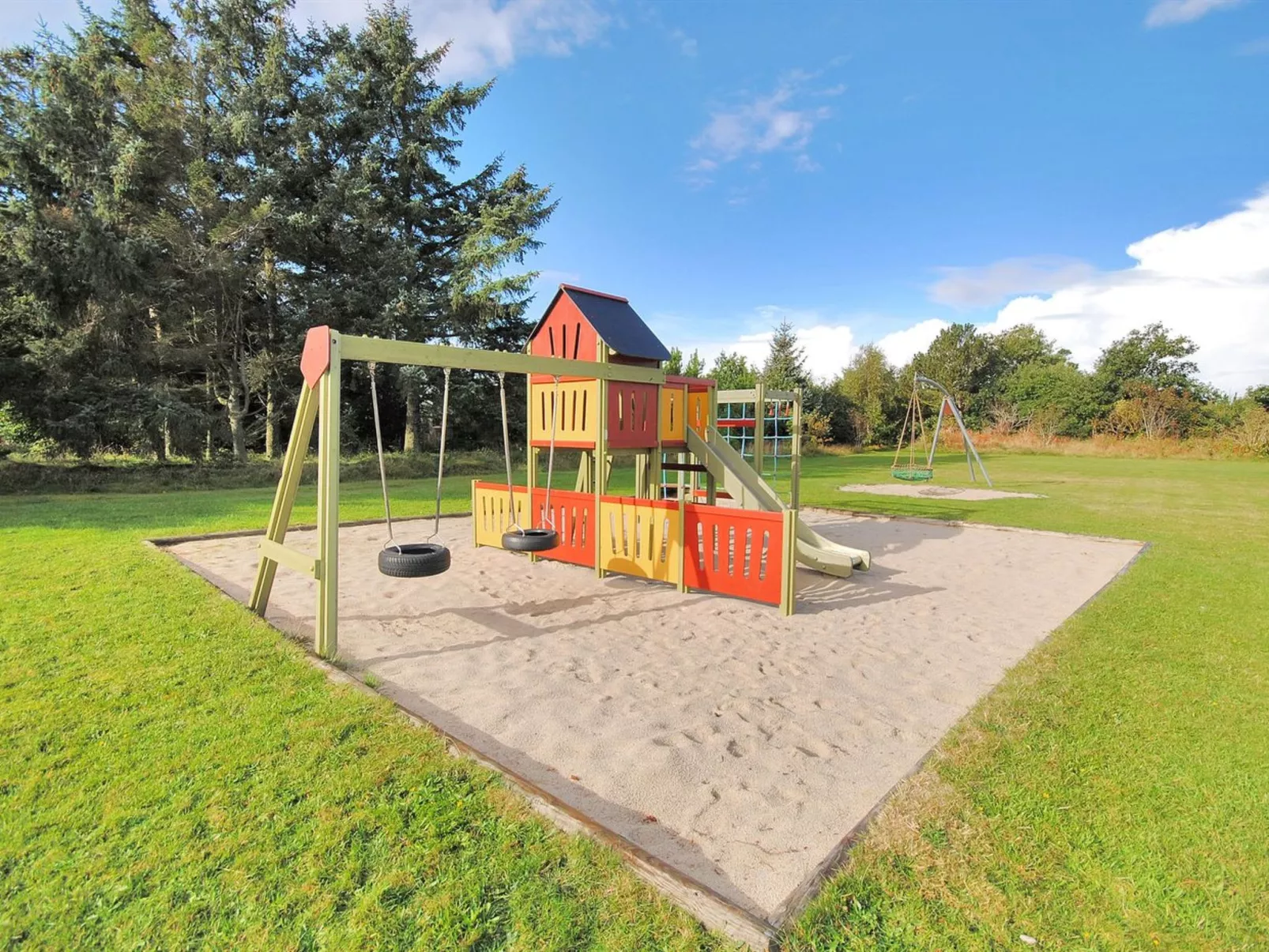 "Sebine" - 400m to the fjord-Dedans