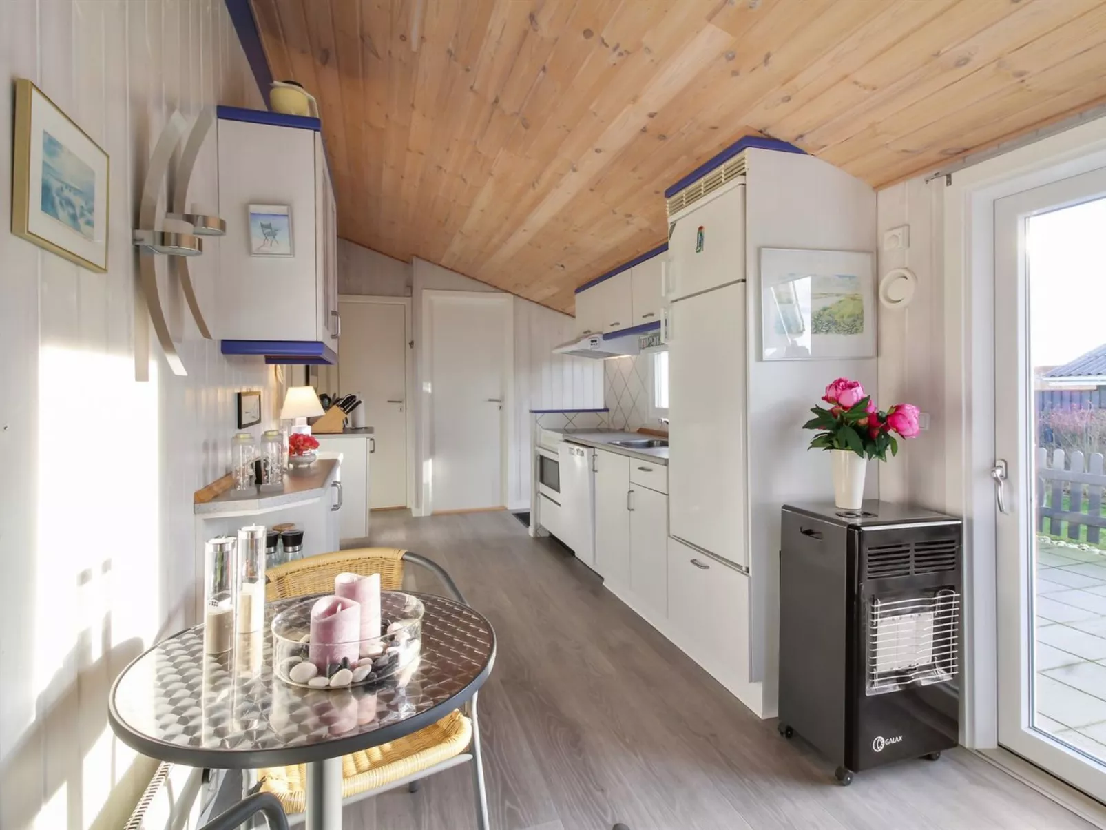 "Engelbrecht" - 400m from the sea-Inside