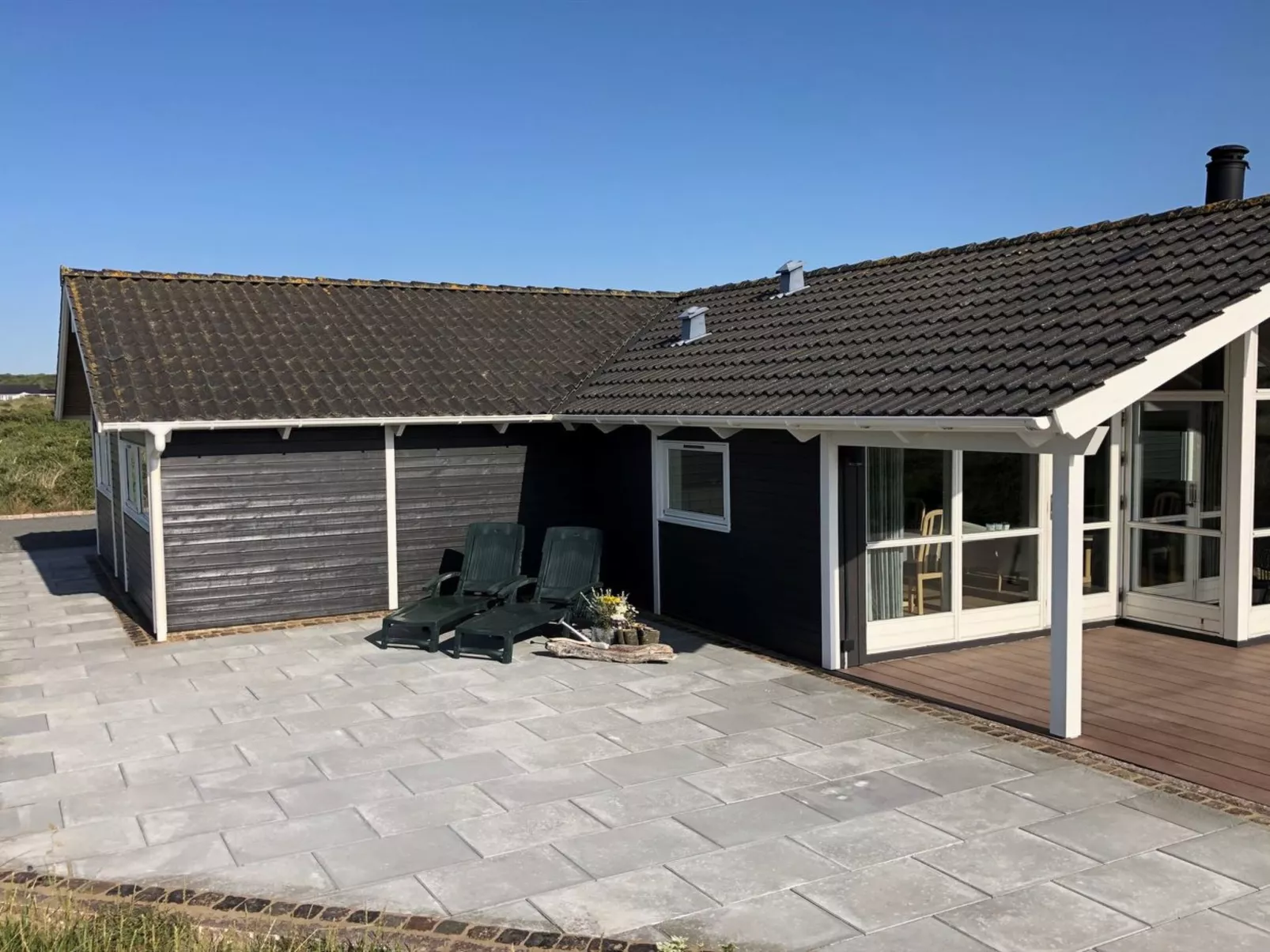 "Patrick" - 300m from the sea-Draußen