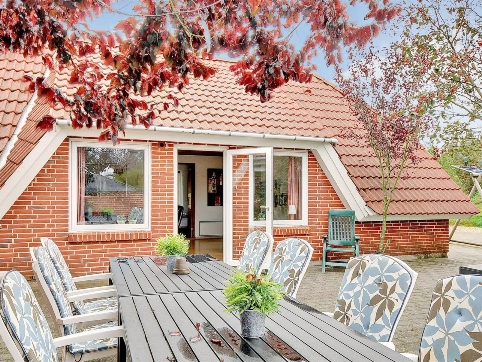 "Partenij" - 1km from the sea-Dehors