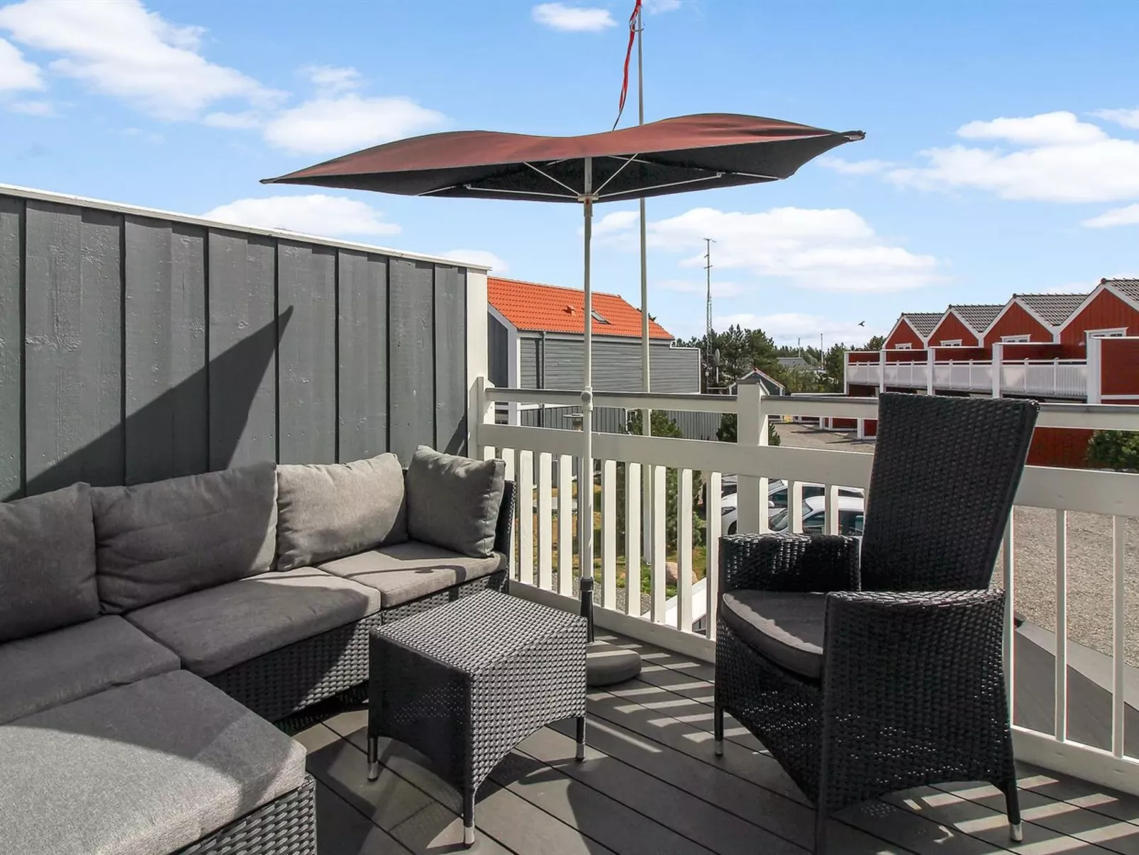 "Vinny" - 1.2km from the sea-Dehors