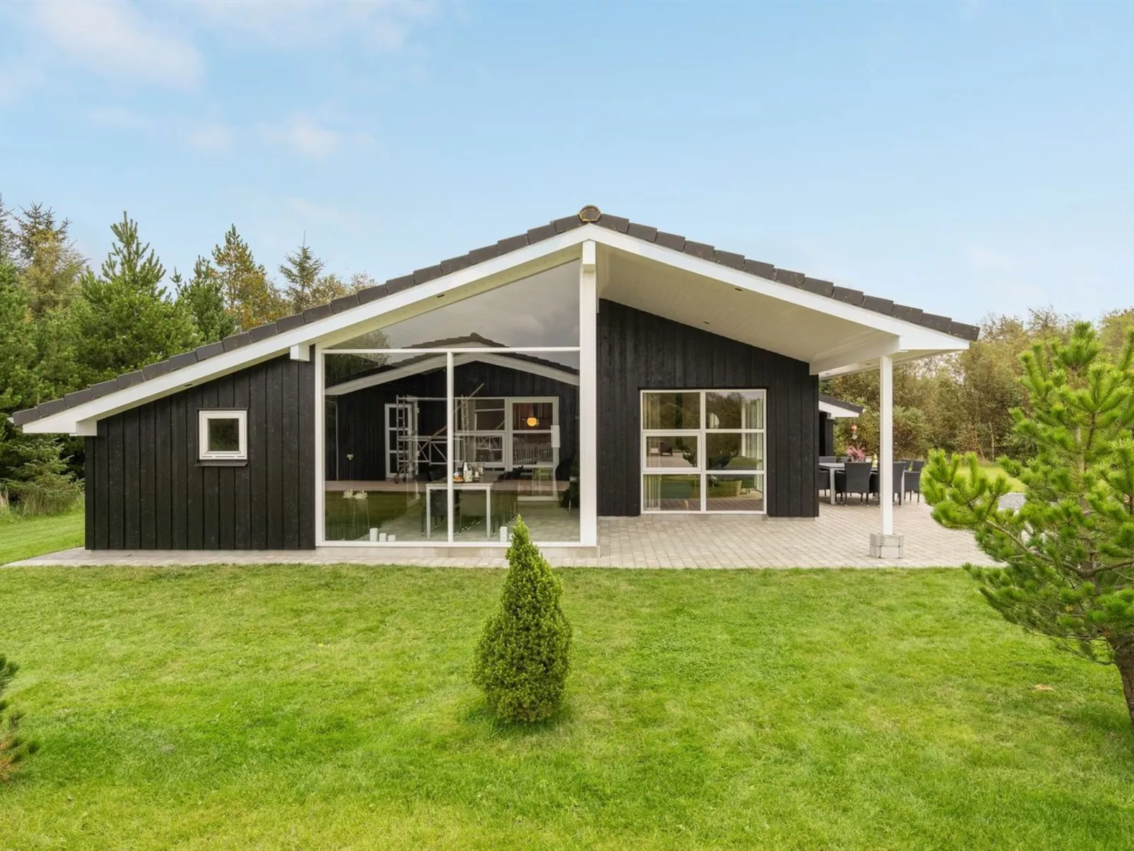 "Frida" - 700m from the sea-Outside